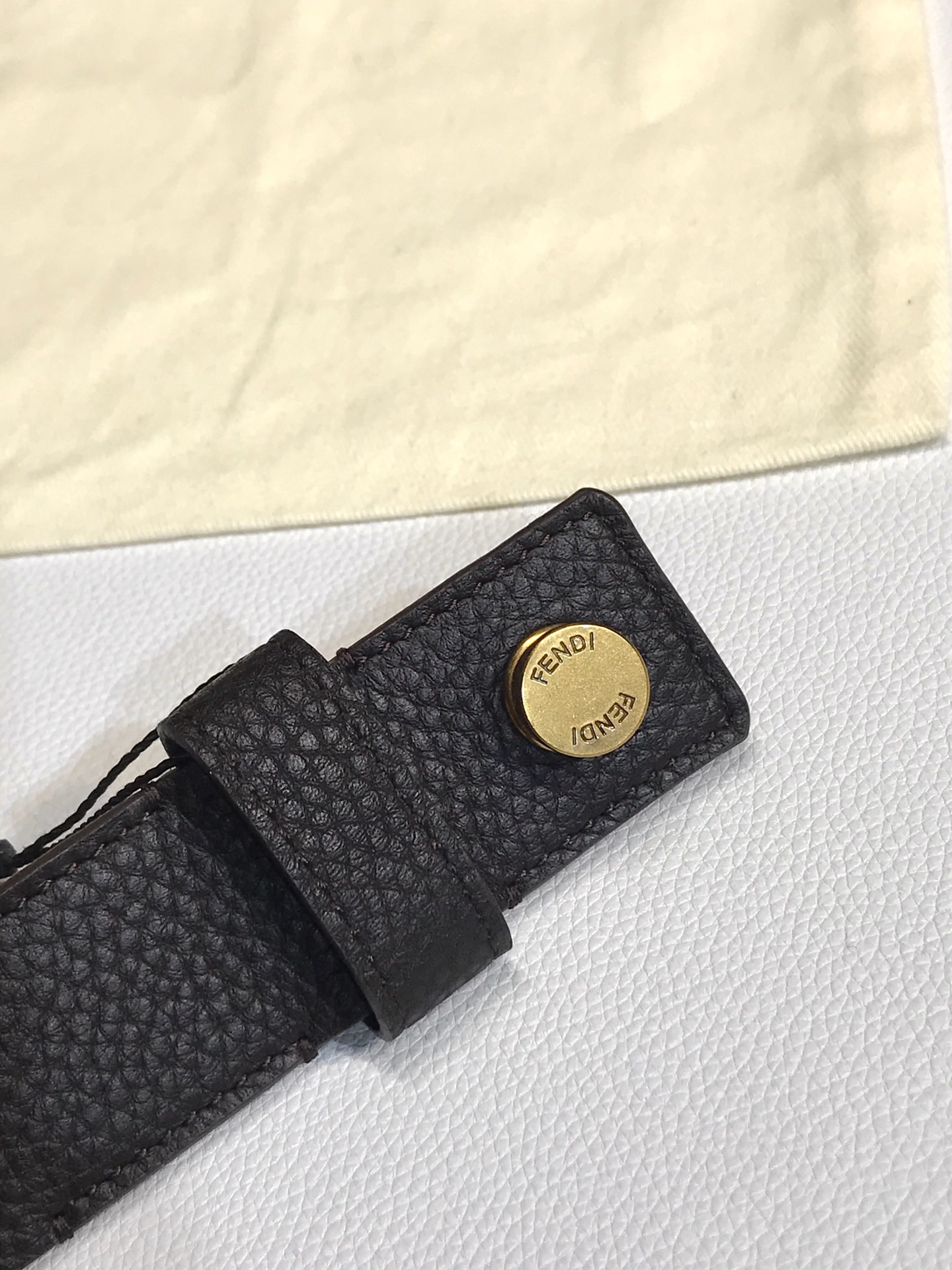 Balenciaga 五金做工精细 线条流畅 表面光滑 𝐙𝐏电镀工艺 香港通关【𝐇𝐀𝐀𝐒】 进口皮料