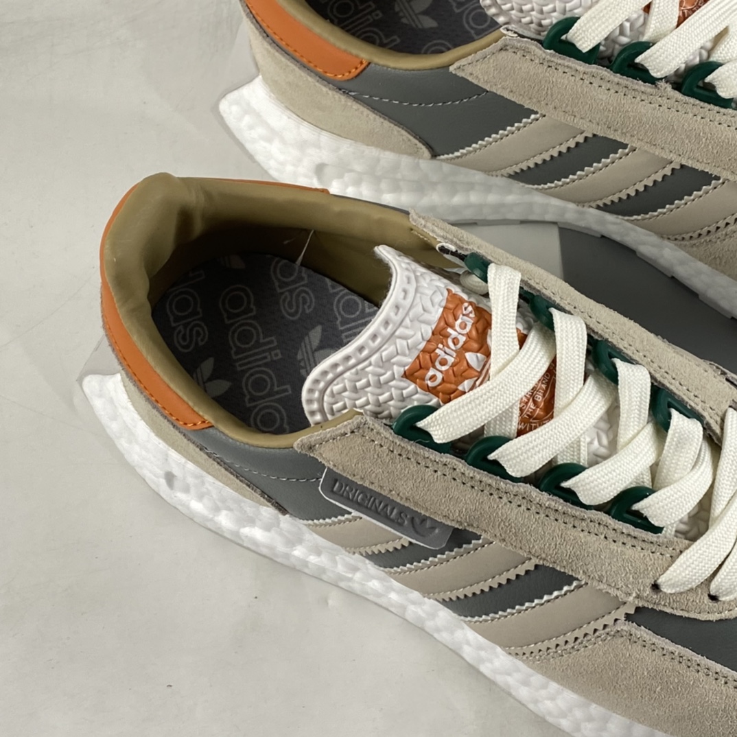 P200  ADIDAS Retropy E5 爆米花中底复古运动休闲跑步鞋 GW4412