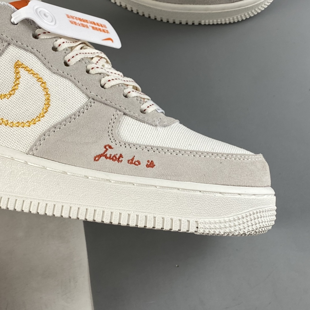 P200  NIKE Air Force 1 Low ”Sail” 口红刺绣 空军一号低帮休闲板鞋 DQ7656-100