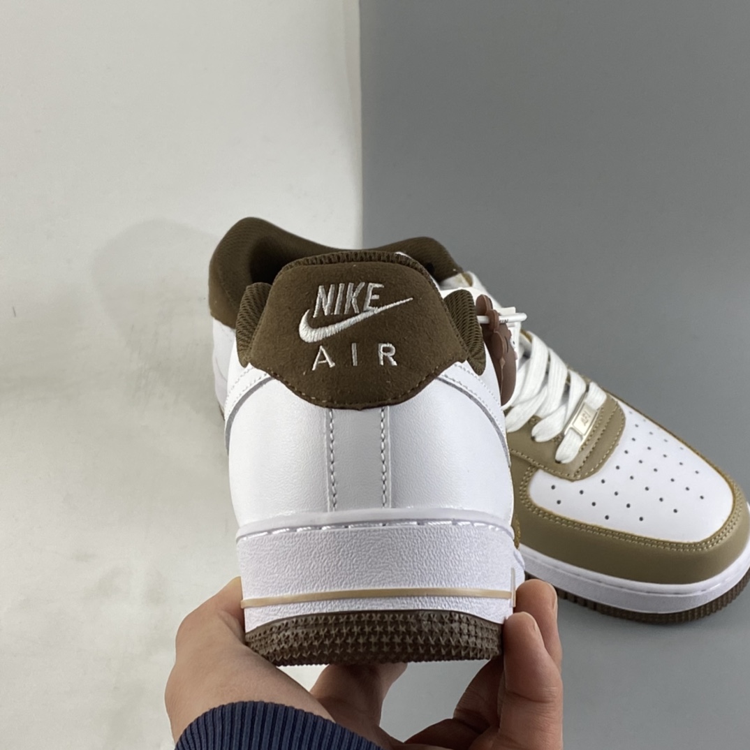 P160  NIKE Air Force 1’07 空军一号低帮休闲板鞋 CW2288-902