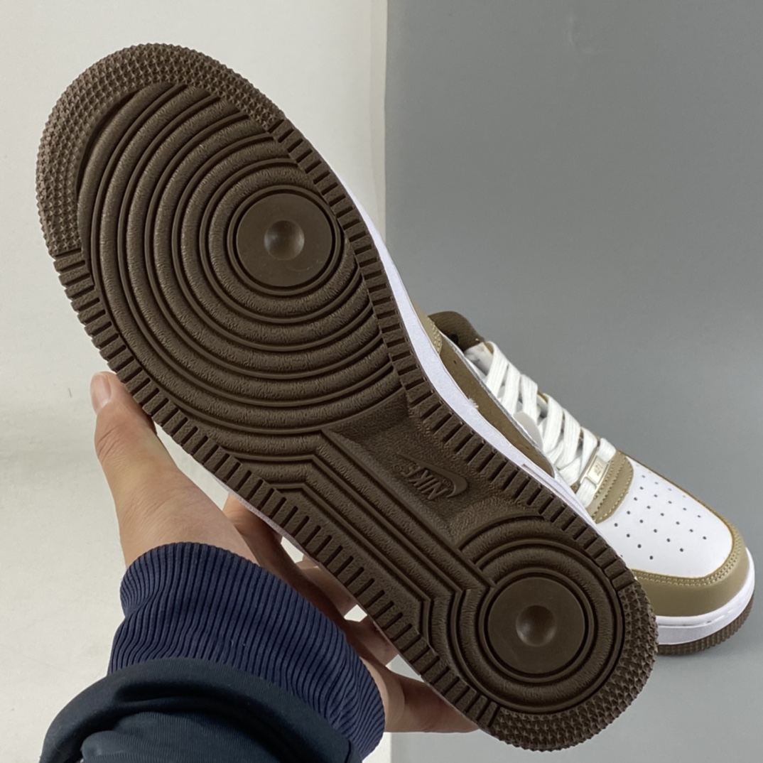 P160  NIKE Air Force 1’07 空军一号低帮休闲板鞋 CW2288-902