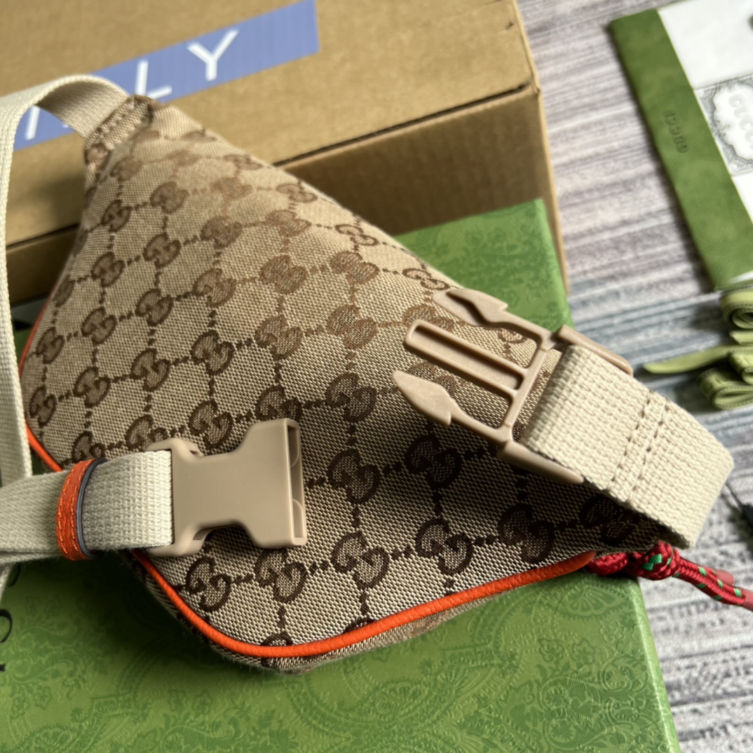 Exploring Fashion Innovation: The North Face x Gucci Collaboration - 图片 6