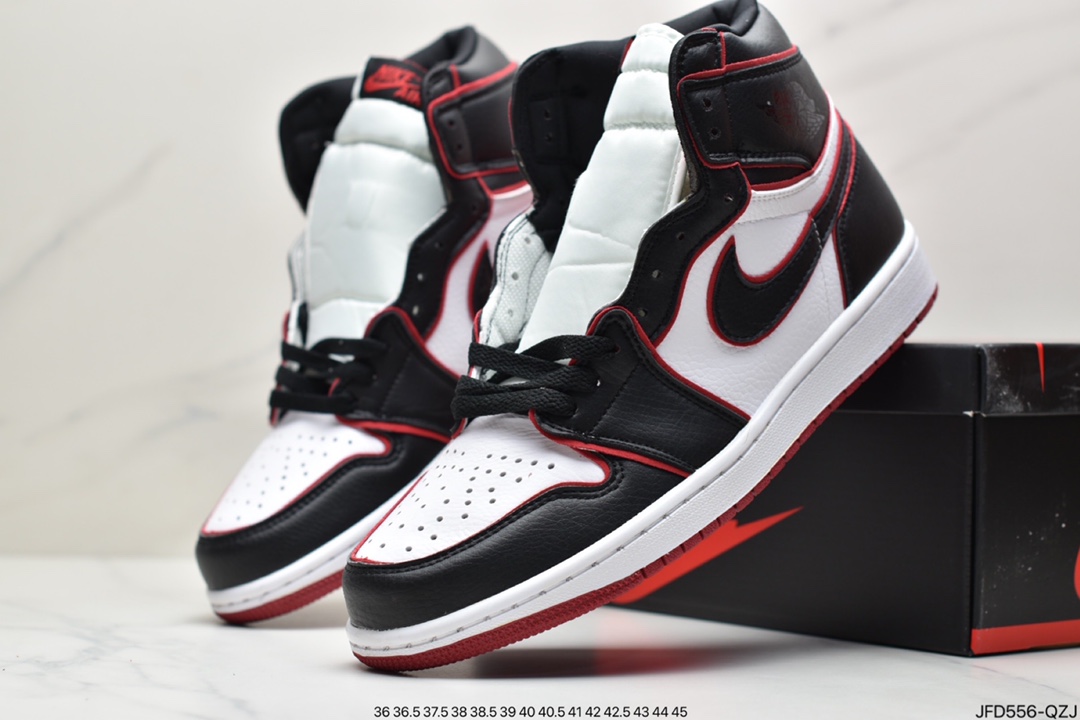 170  Air Jordan 1 High OG ”Bred Patent” 高帮 555088-140