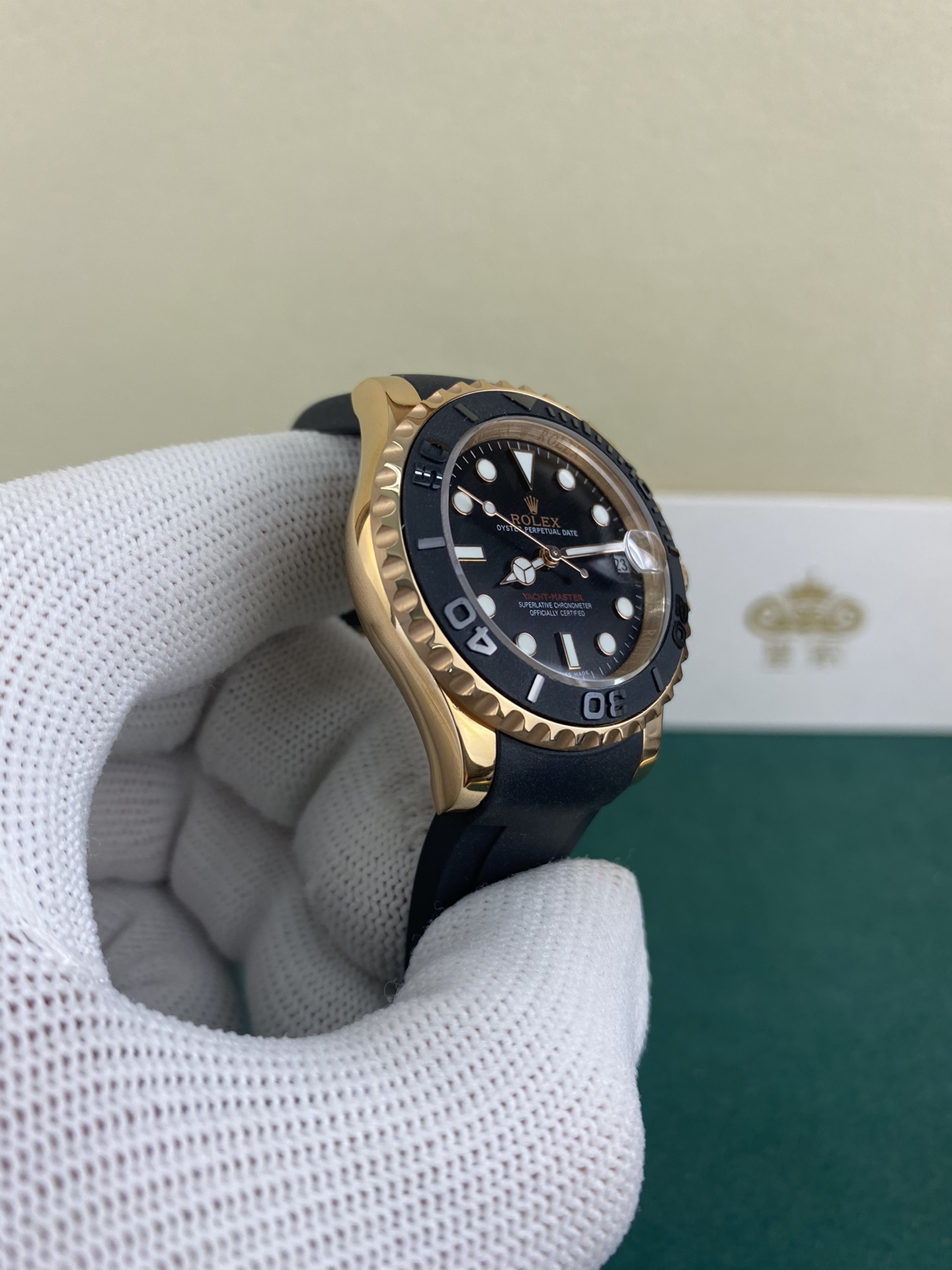 Rolex 皇家 劳力士游艇名仕型女款金游艇