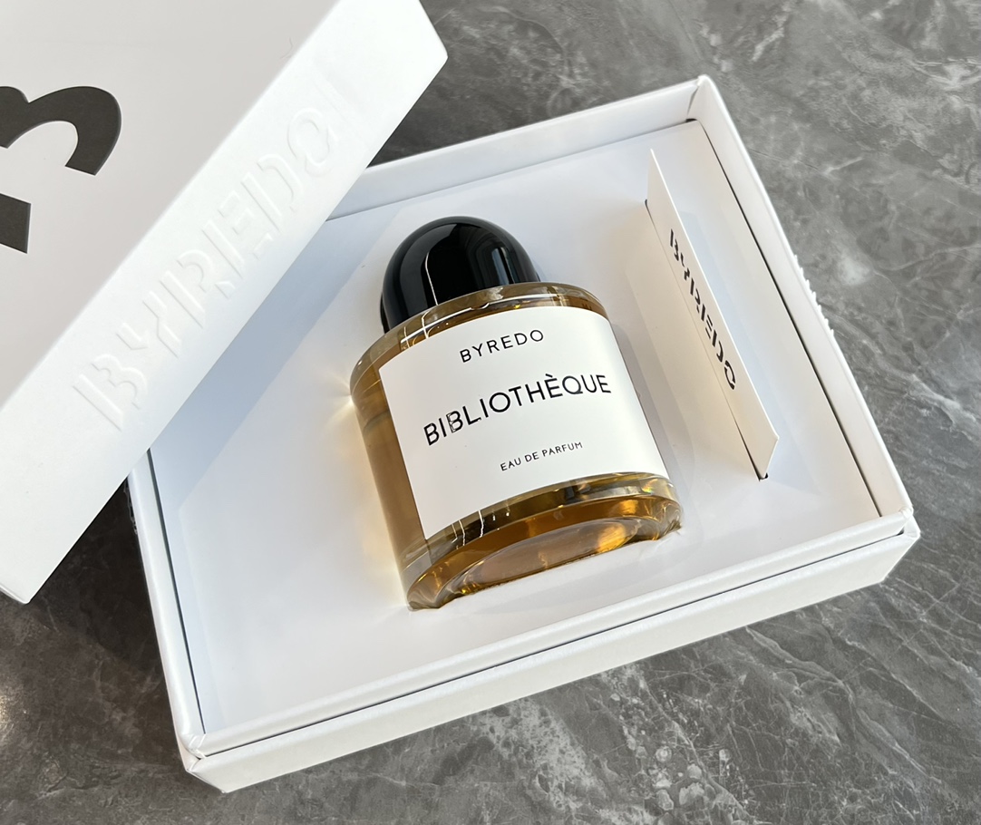 NO:810761,Buredo Library ml Attributes Neutral Fragrance Woody Floral Fragrance Top Notes Plum Peach Middle Notes Violet Peony Base Notes Leather Patchouli Vanilla Musk, Perfume, Burberry19860909Buredo 百瑞德 图书馆ml 属性中性香 香调木质花香调 前调李子 桃子 中调紫罗兰 牡丹 后调皮革 广藿香 香草 麝香,香水,burberry,accessory