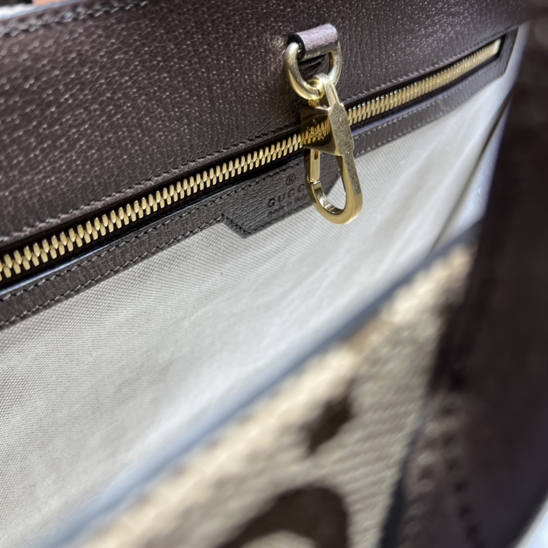 GUCCI古驰饰超级双G图案托特包678839