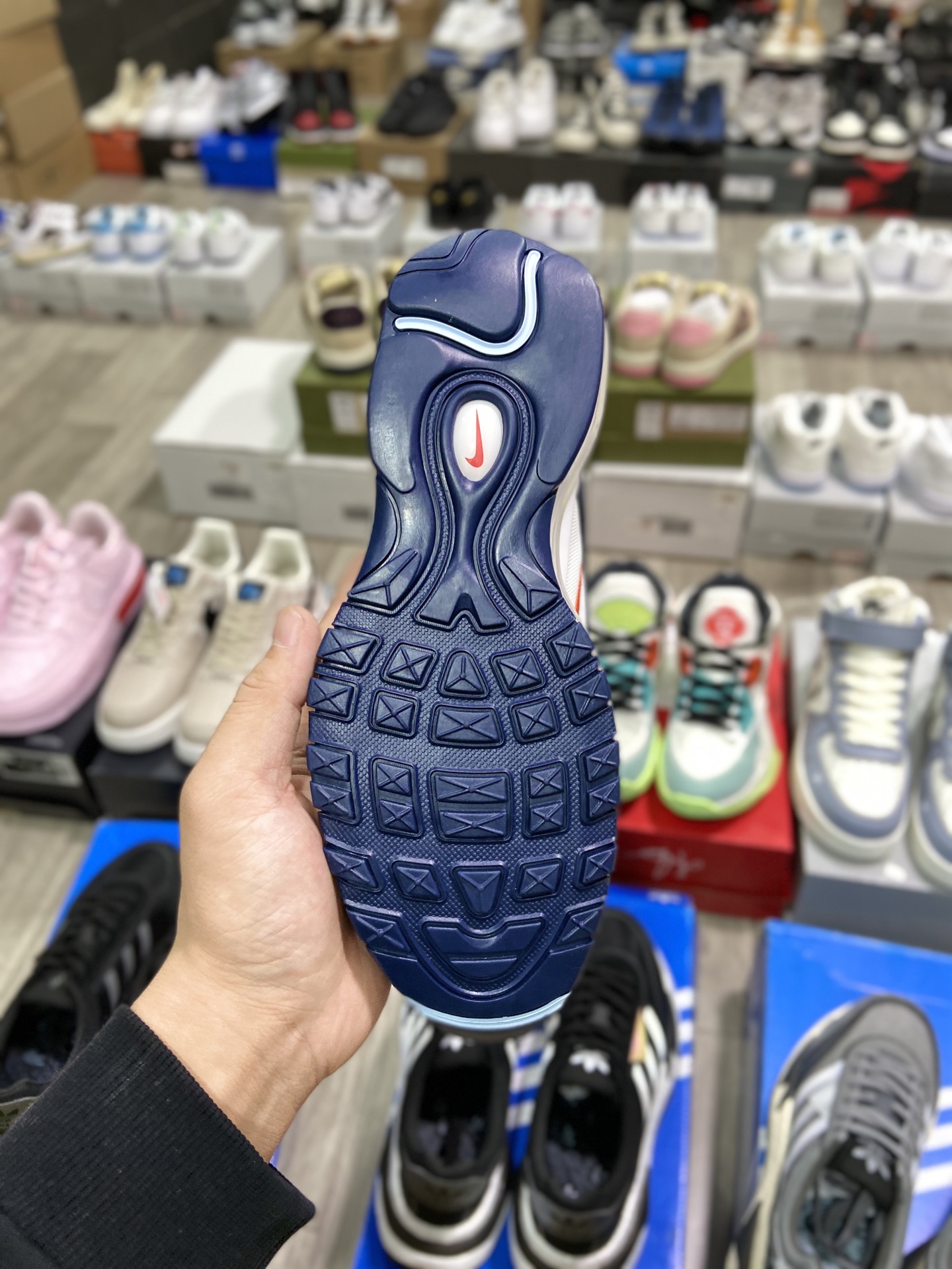 220 耐克Nike Wmns Air Max 97 复古气垫百搭休闲运动慢跑鞋DM2824-100