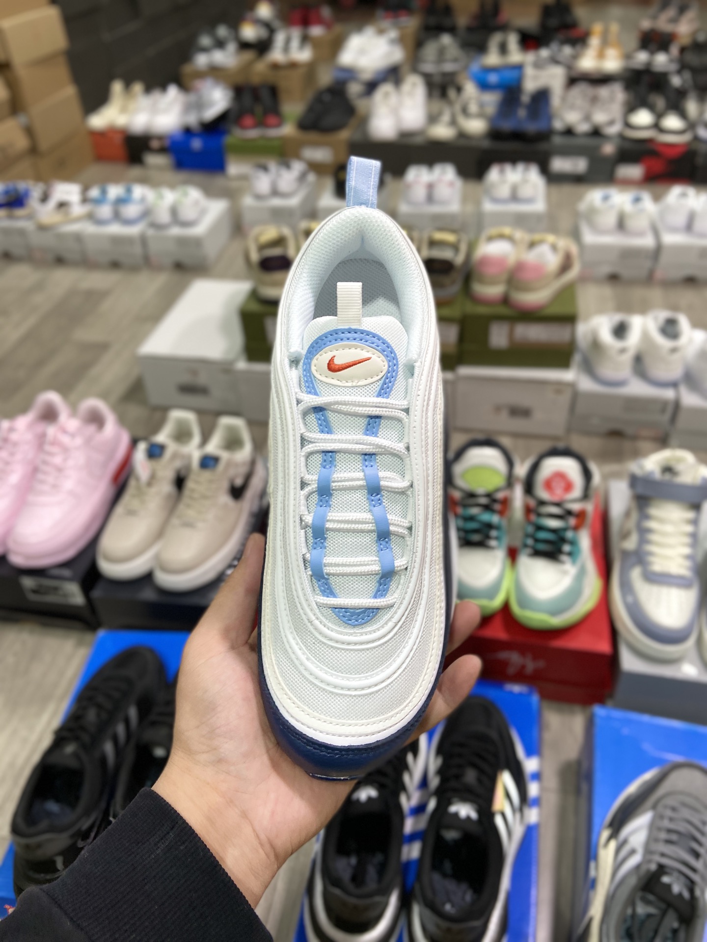 220 耐克Nike Wmns Air Max 97 复古气垫百搭休闲运动慢跑鞋DM2824-100