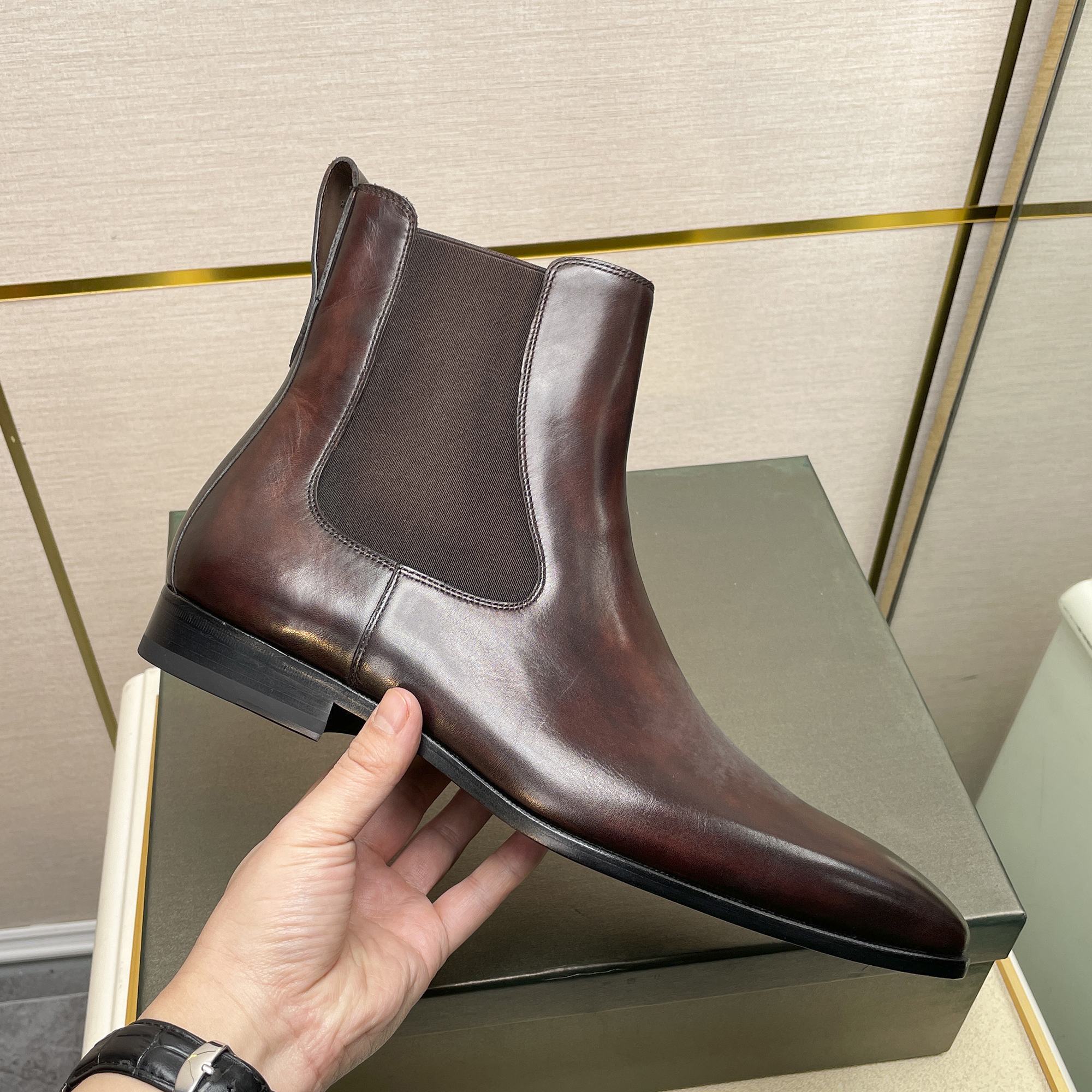 Berluti/Berluti 2022 Recién llegados Fabricados en piel de vacuno importada con roce repetitivo hech