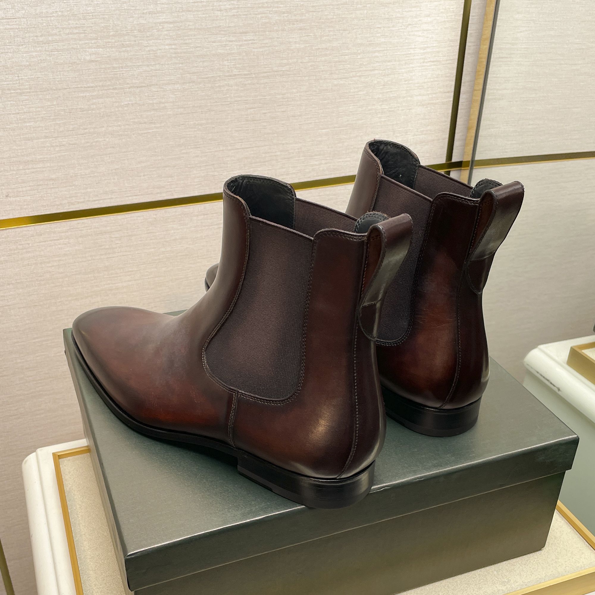 Berluti/Berluti 2022 Recién llegados Fabricados en piel de vacuno importada con roce repetitivo hech