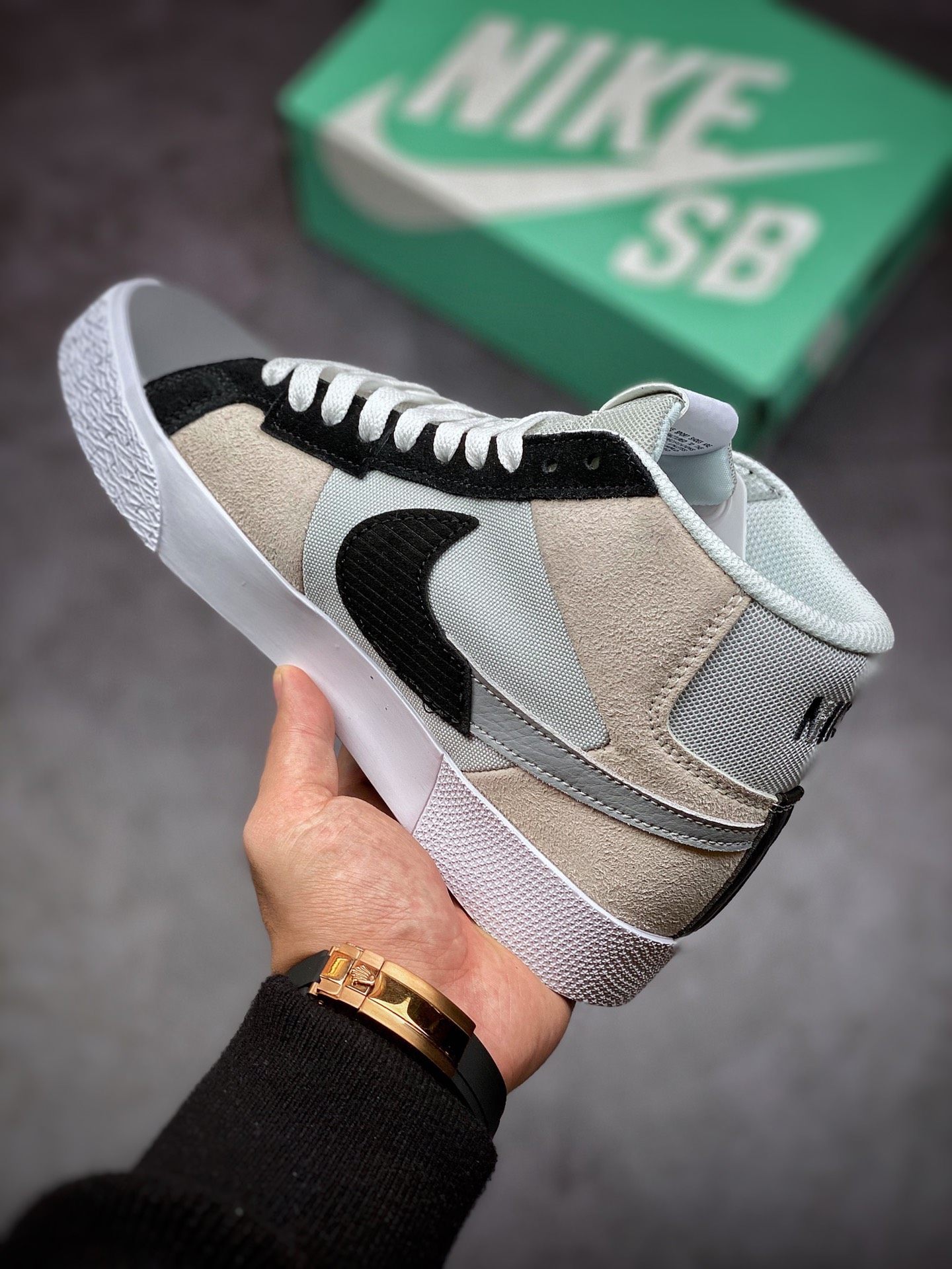 180 NIKE Blazer Mid 灯芯绒解构 开拓者系列 DA8854-700