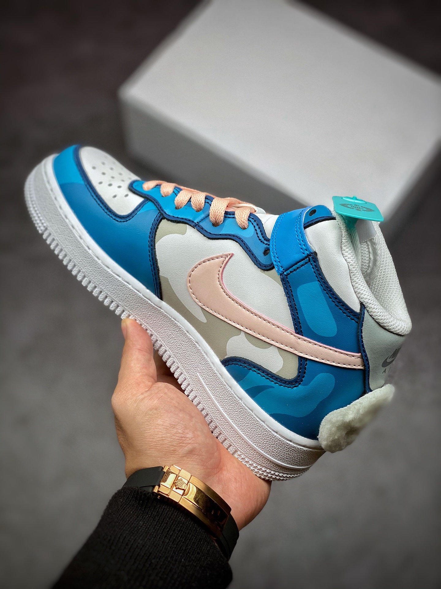 240 Nike Air Force 1 Mid 疯狂动物城 DO5872-100