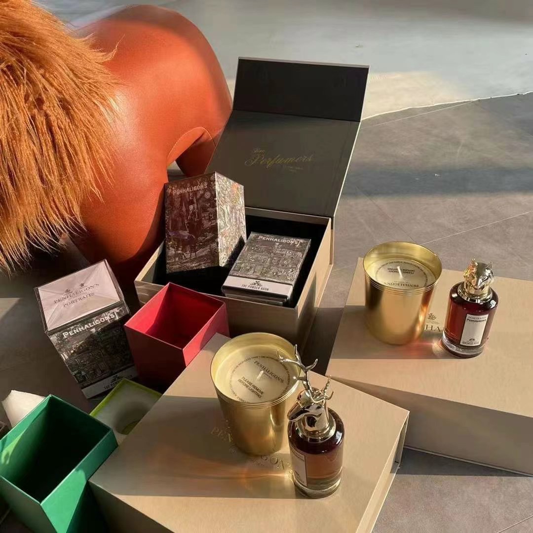 Penhaligon's Christmas Gift Set: Deer Perfume & Candle, Fox Perfume & Candle 2 i1640251109 8973 1