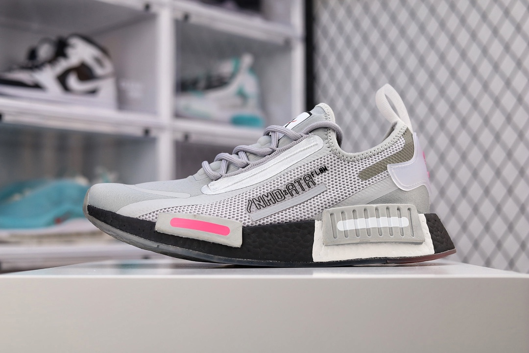 G0 公司级 Adidas NMD _R1 透气网面虎扑版本 专柜同步上架‼️现货仓储 全年稳定现货供应原装进口Boost原料 永不发黄氧化