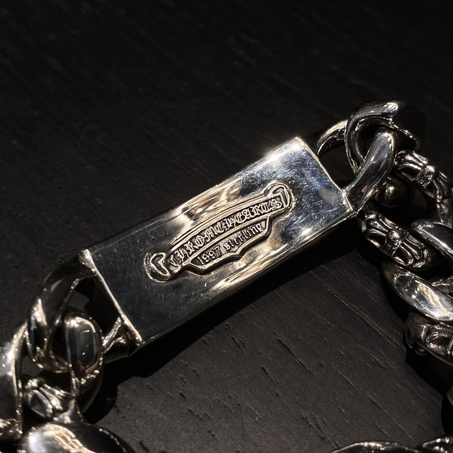 Chrome Hearts 𝗖𝗵𝗿𝗼𝗺𝗲 𝗛𝗲𝗮𝗿𝘁𝘀 克罗心半花十字牌虾扣手链