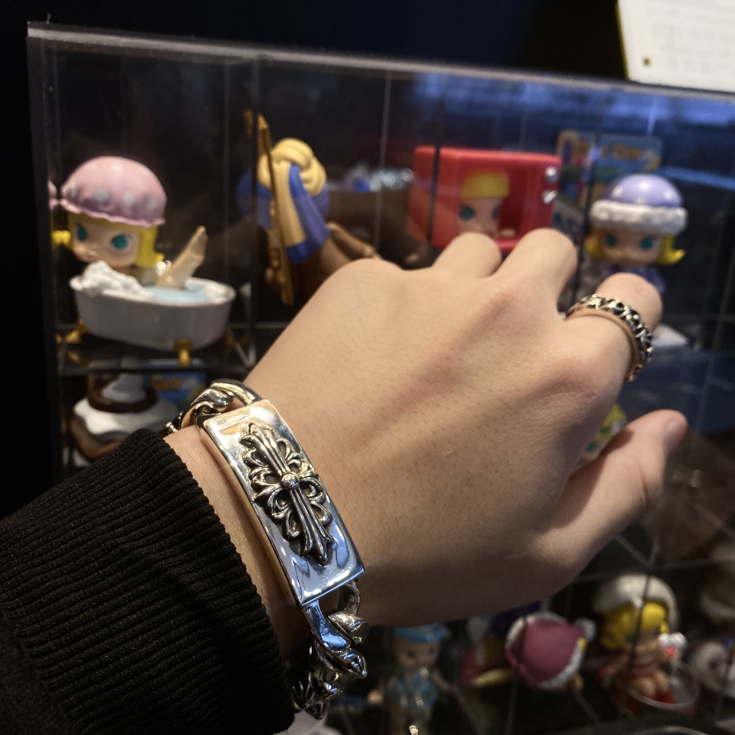 Chrome Hearts 𝗖𝗵𝗿𝗼𝗺𝗲 𝗛𝗲𝗮𝗿𝘁𝘀 克罗心半花十字牌虾扣手链