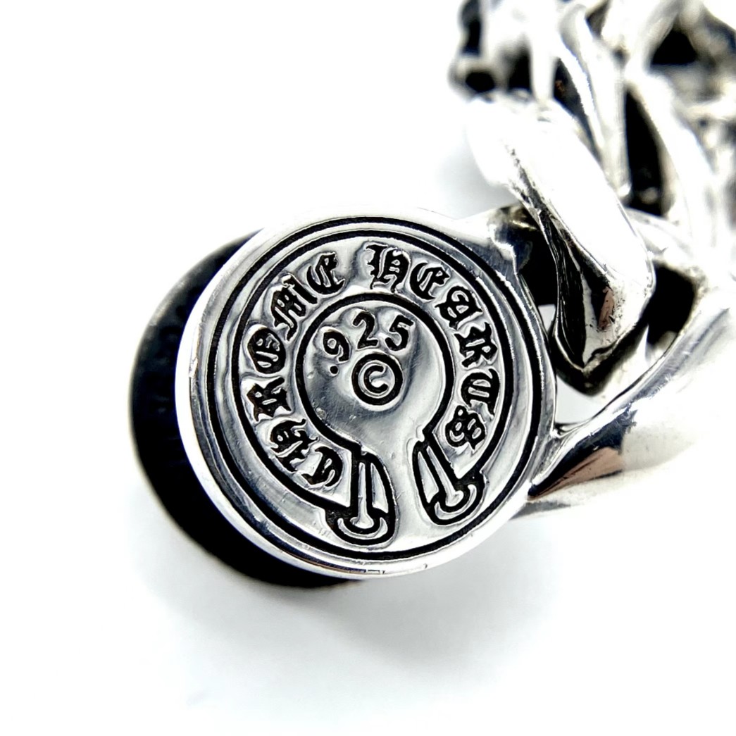 Chrome Hearts 𝗖𝗵𝗿𝗼𝗺𝗲 𝗛𝗲𝗮𝗿𝘁𝘀 克罗心半花虾扣大手链