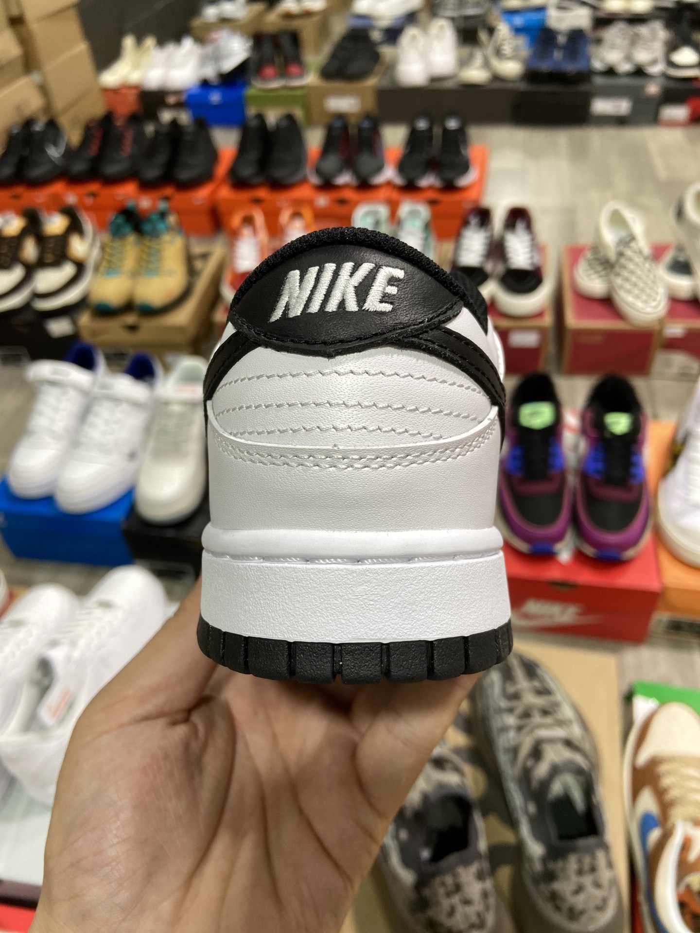 280 耐克Nike WMNS SB Dunk LowLight Bone 低帮休闲运动滑板板鞋 DD1503-113