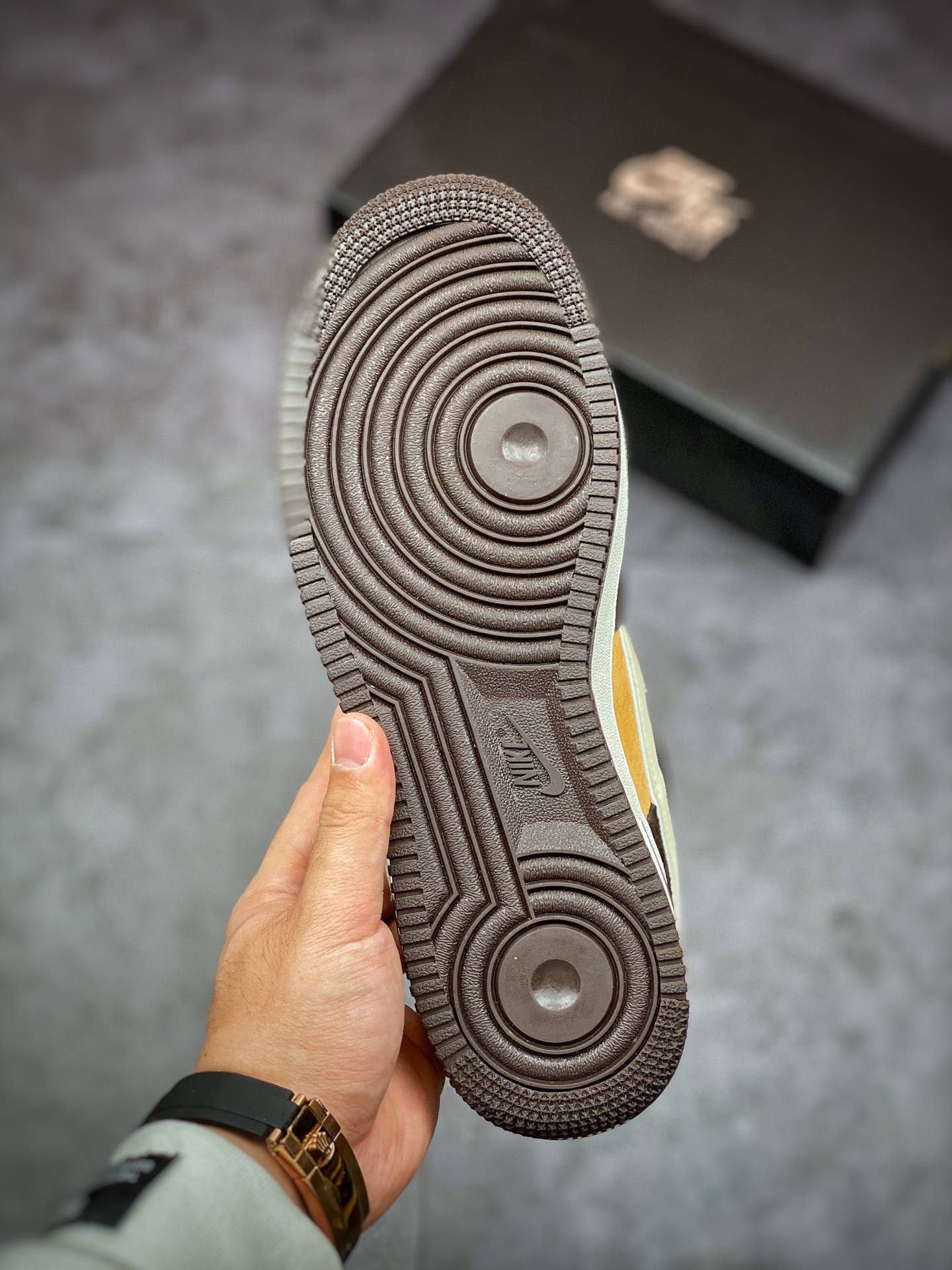 240 Nike Air Force 1 Low 07 米黄棕NT9986-008