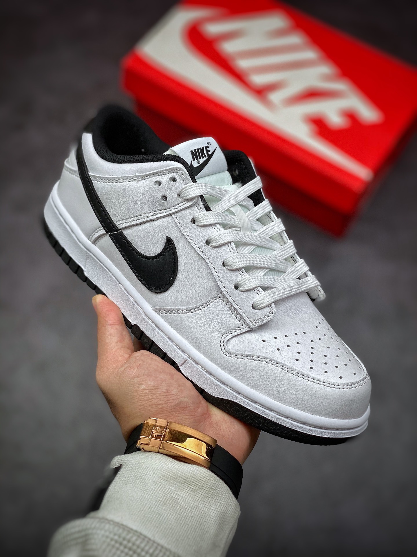 300 NIKE Dunk SB Low 黑白 大厂出品DD1503-113