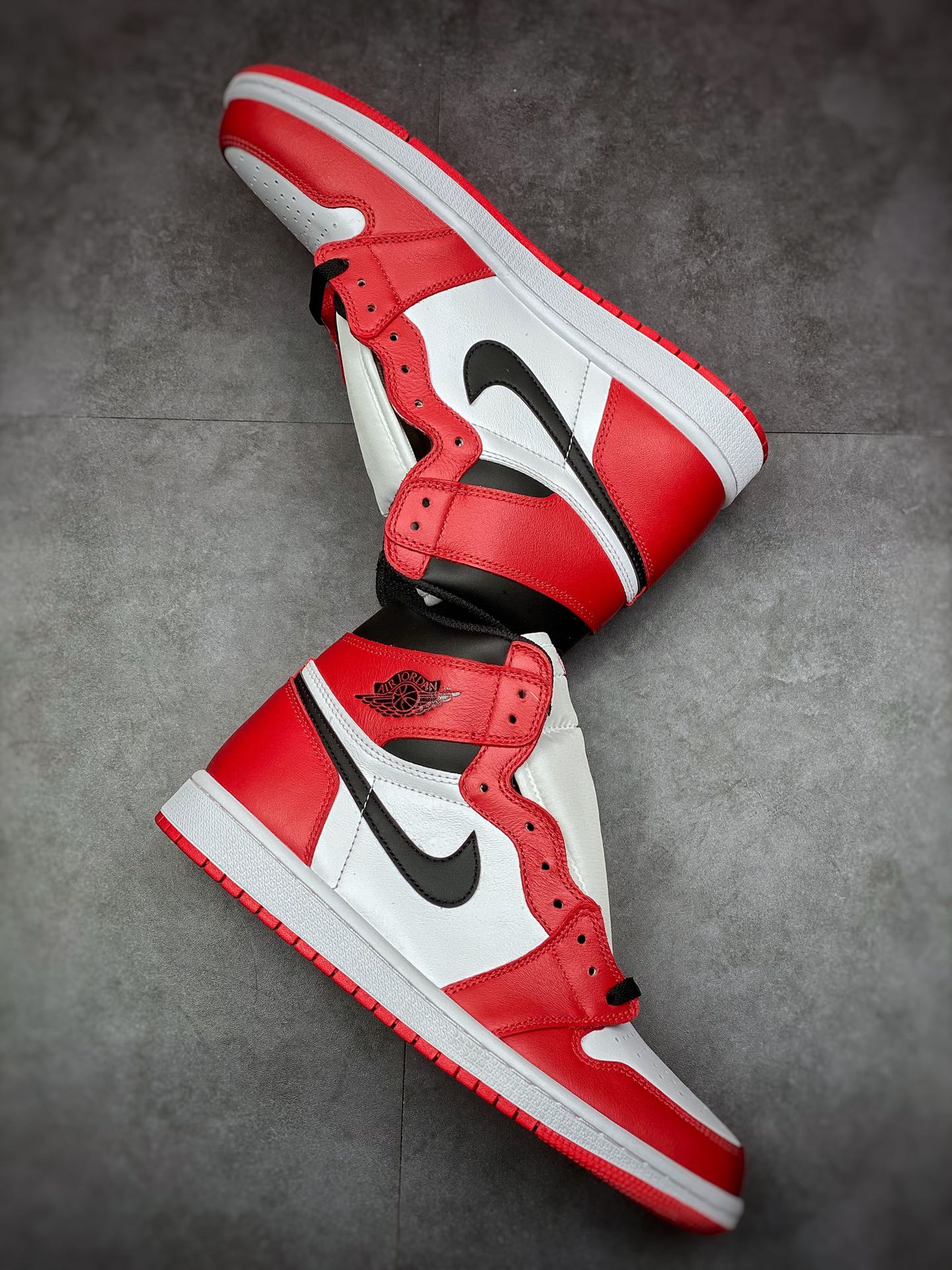 260 #原装 Air Jordan 1 芝加哥 专业乔丹大厂555088-101