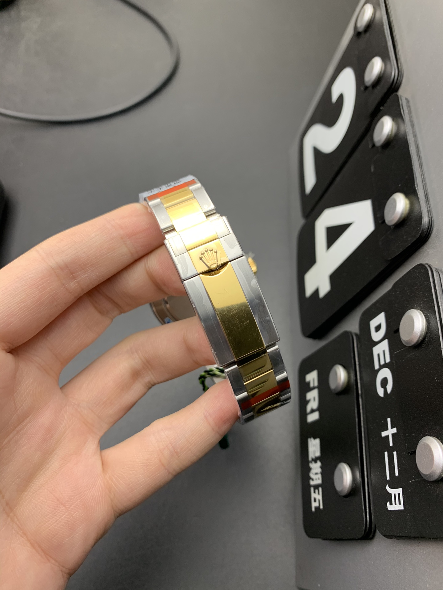 Rolex 间金迪通拿