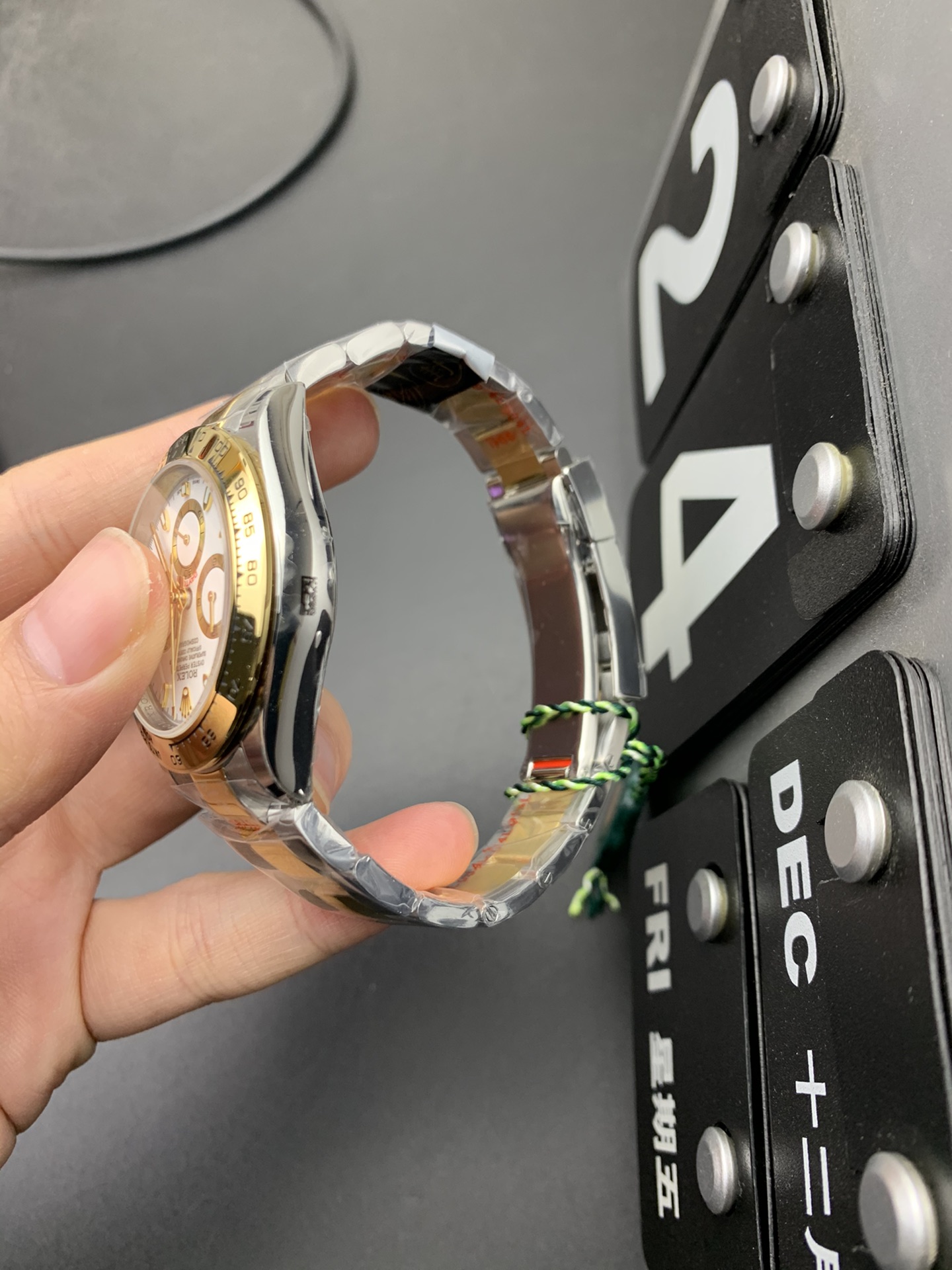 Rolex 间金迪通拿