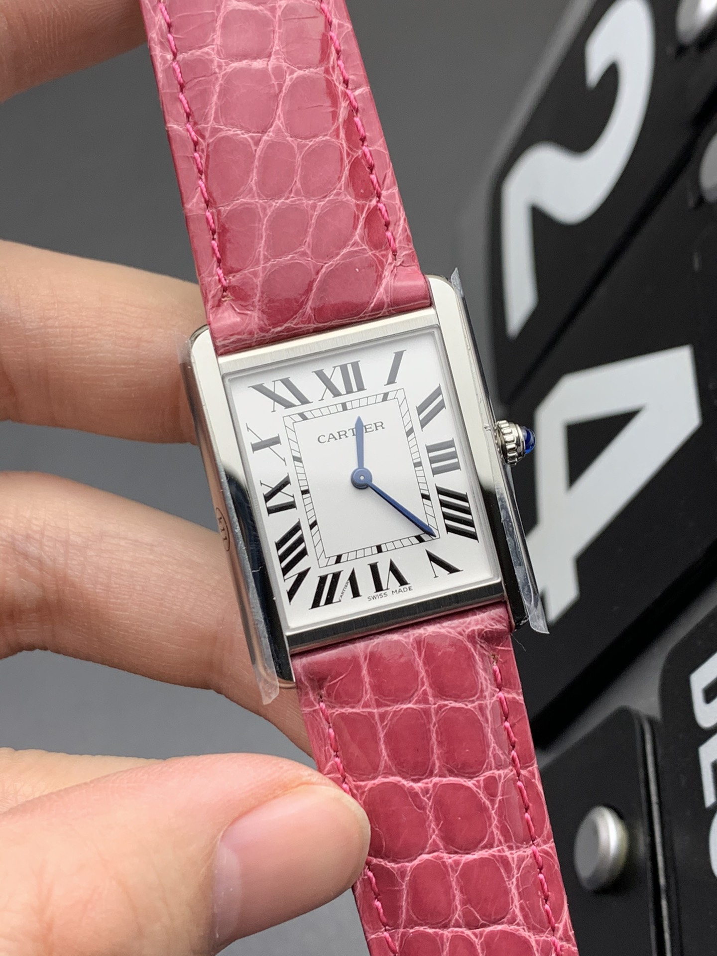Cartier K11 石英坦克