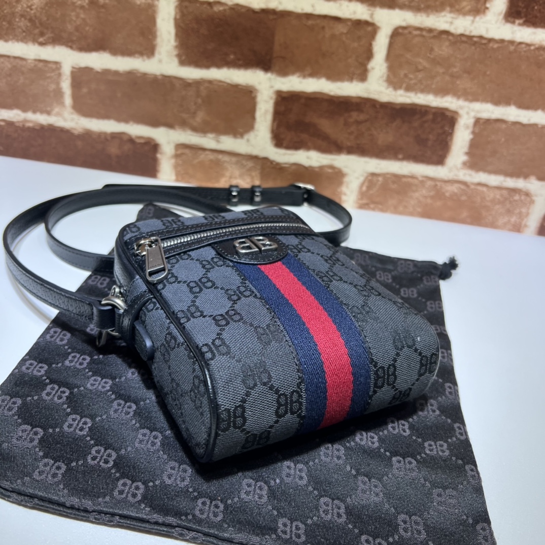 GUCCI古驰联名款肩背包680129