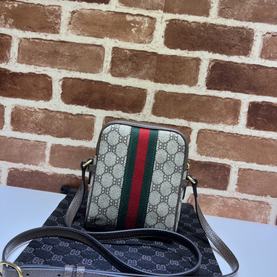 GUCCI古驰联名款肩背包680129