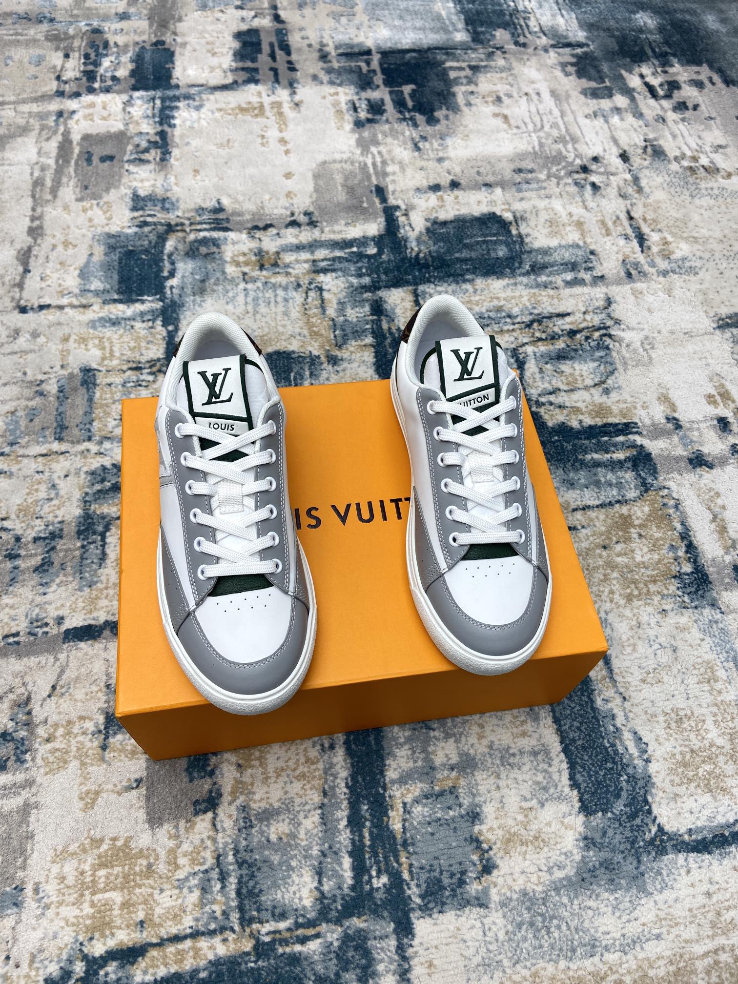 Louis Vuitton Skateboard Shoes Casual Shoes Unisex Cowhide Rubber Fashion Casual