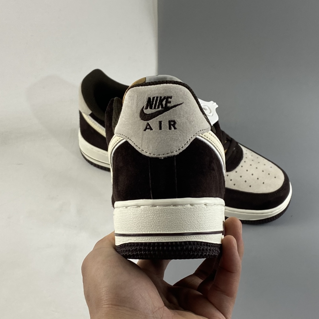 P240  NIKE Air Force 1’07 Low 米黄棕 空军一号低帮休闲板鞋 NT9986-008