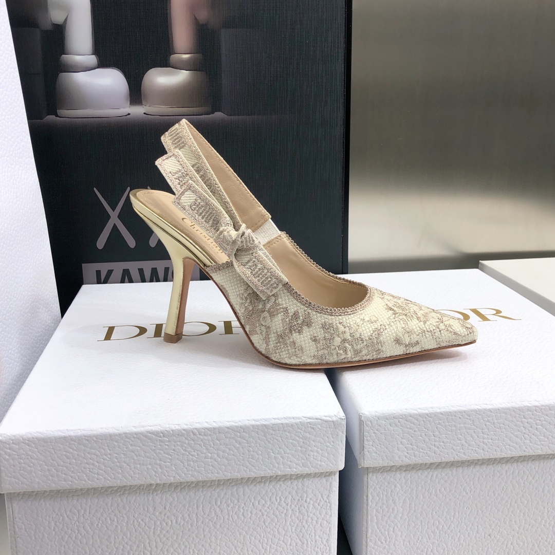 JADIOR织带凉鞋迪奥Dior20