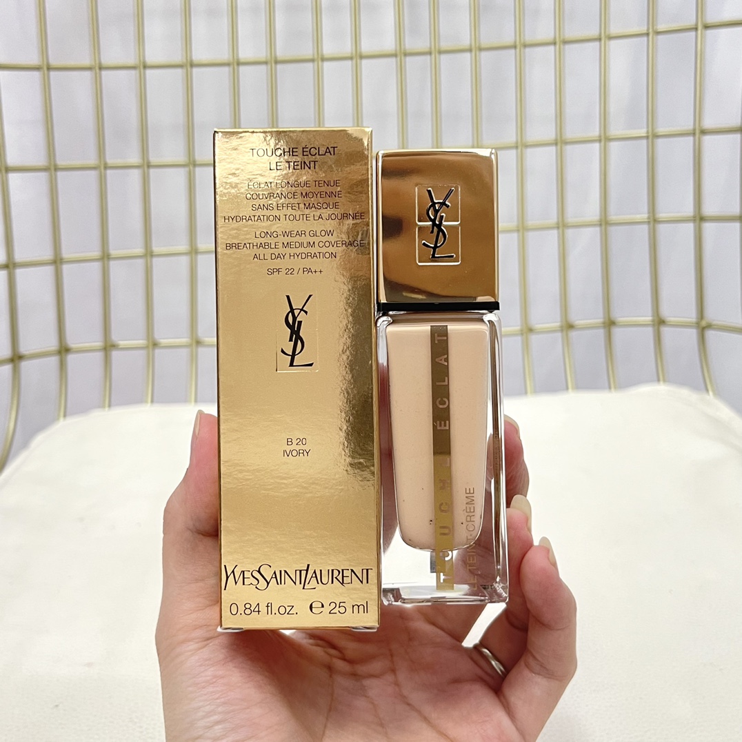 Saint Laurent Haute Couture Couture Beauty Luxury Makeup Lipstick