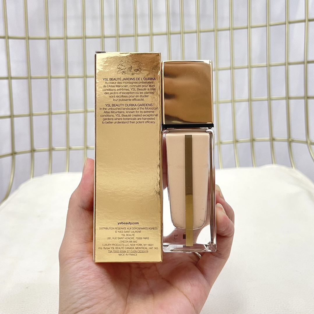 Saint Laurent Haute Couture Couture Beauty Luxury Makeup Lipstick 2