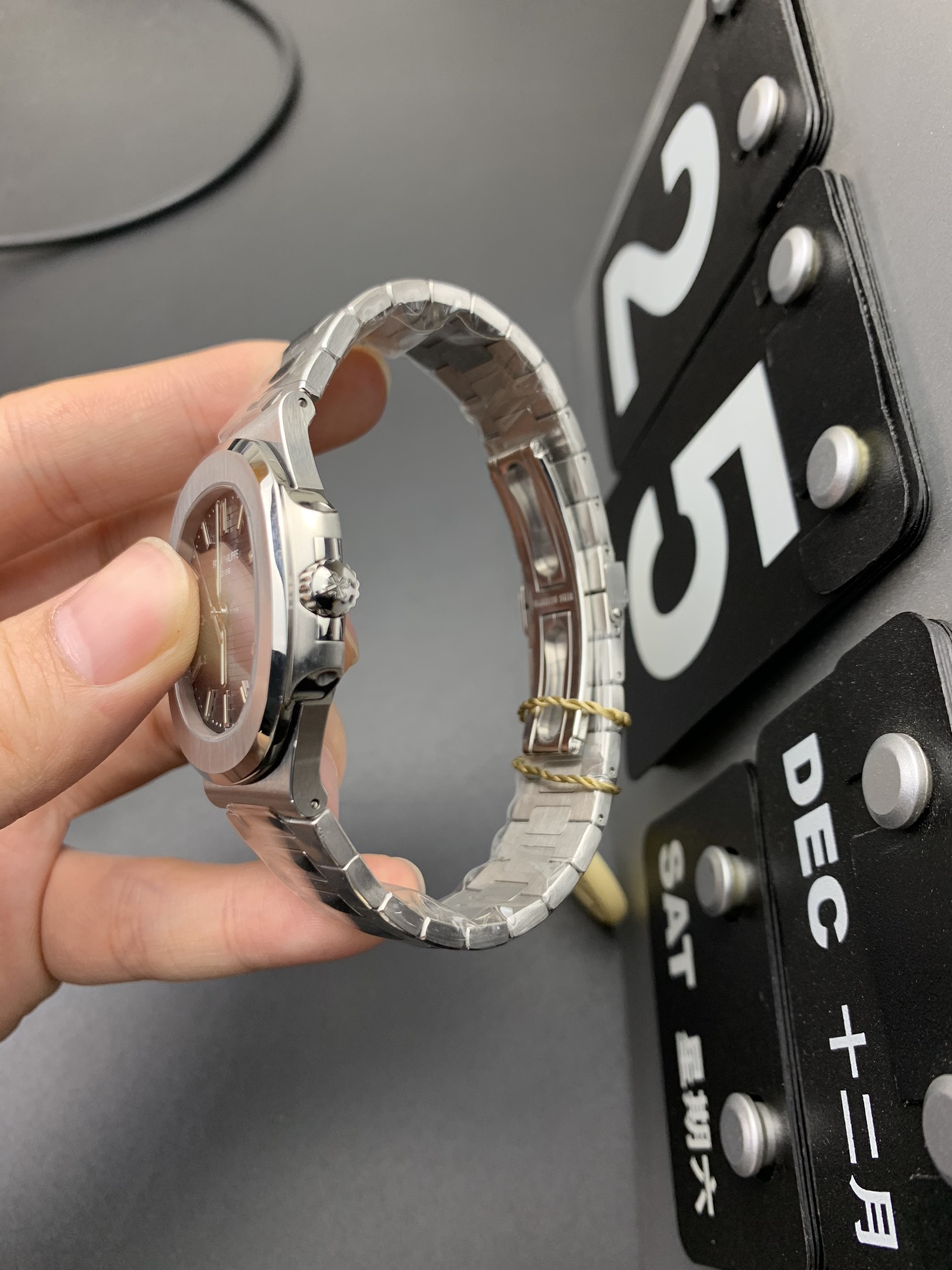 Patek Philippe PPF 蓝灰鹦鹉螺