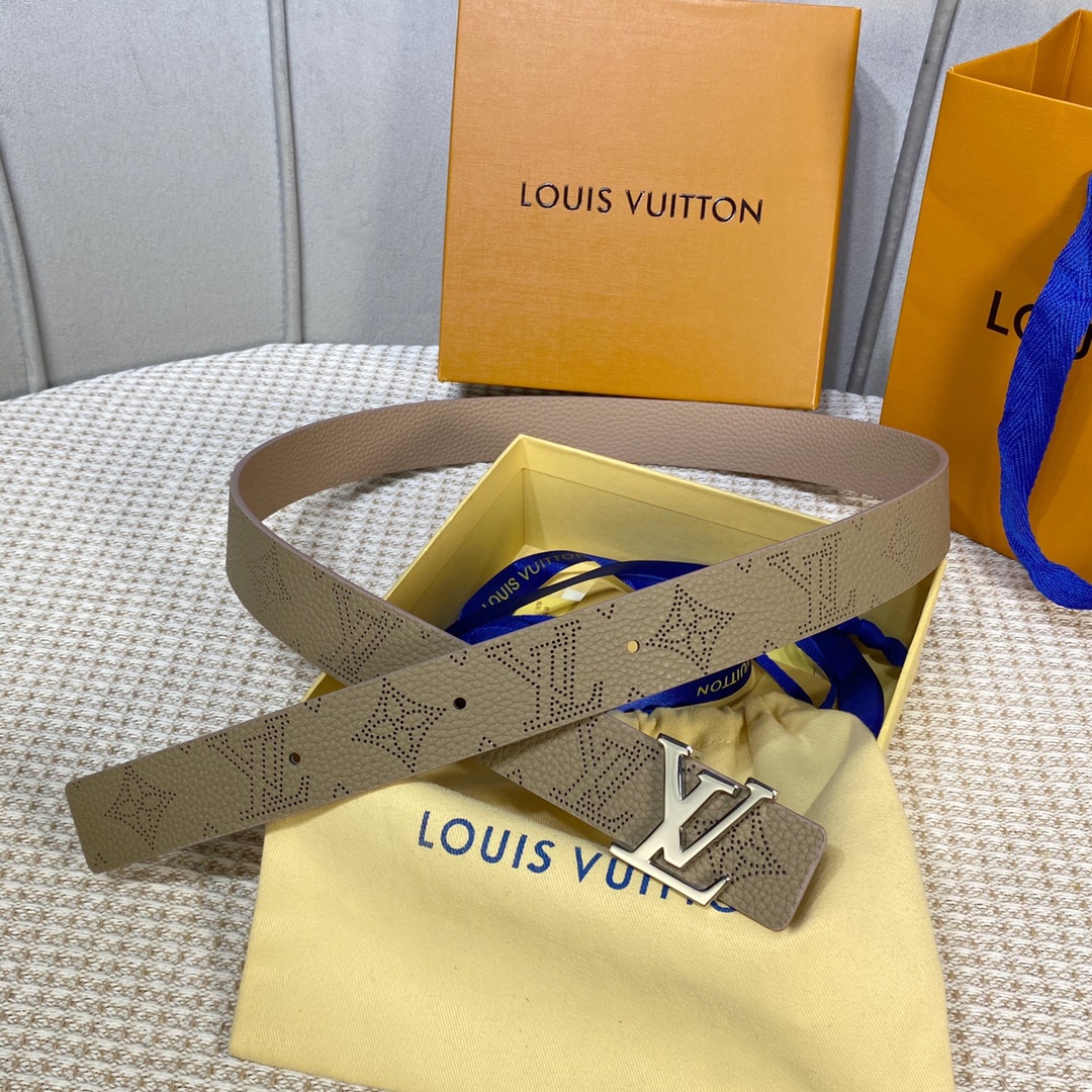 AAA+
 Louis Vuitton 1:1
 Belts Women Calfskin Cowhide