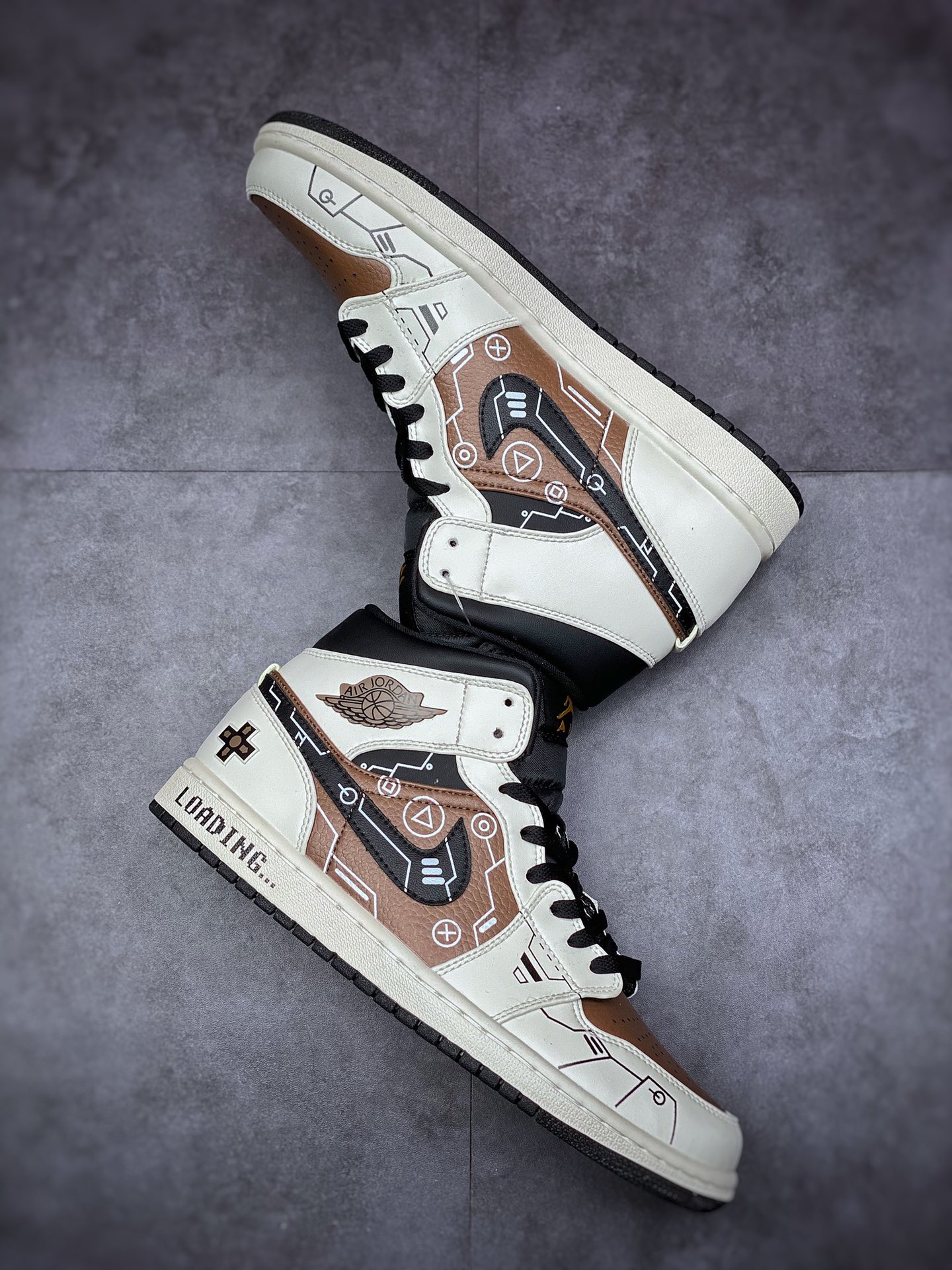 240 AirJordan1Mid摩卡电玩立体按键游戏机vibe做旧风男款白棕554724-170（