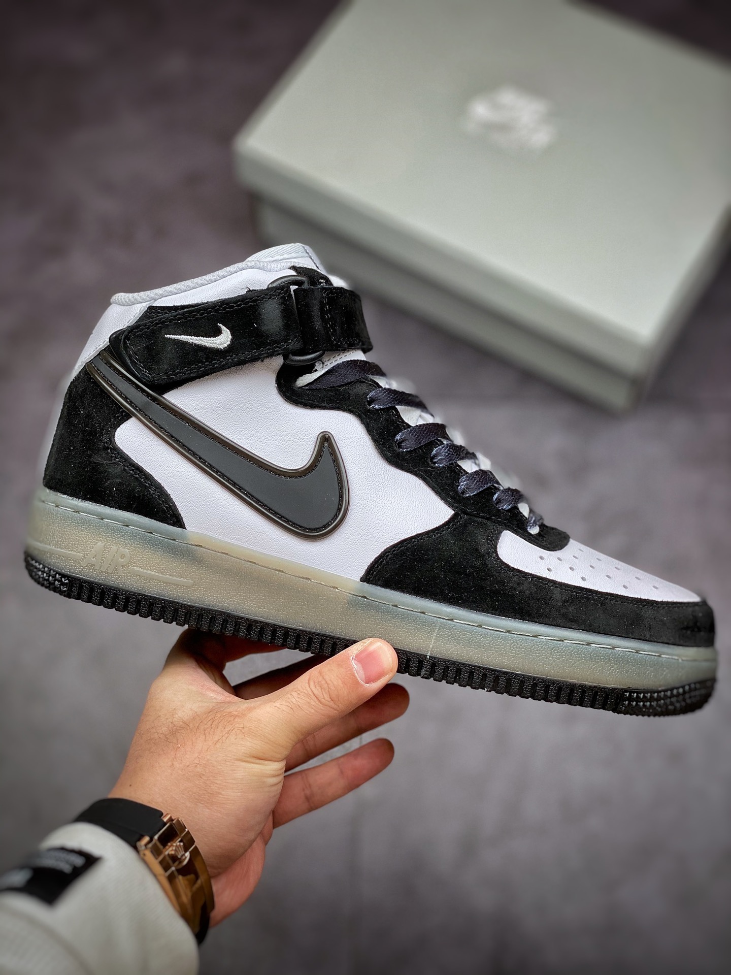 260 Nike Air Force 1 Mid 07 黑白 熊猫 果冻BC9825-101