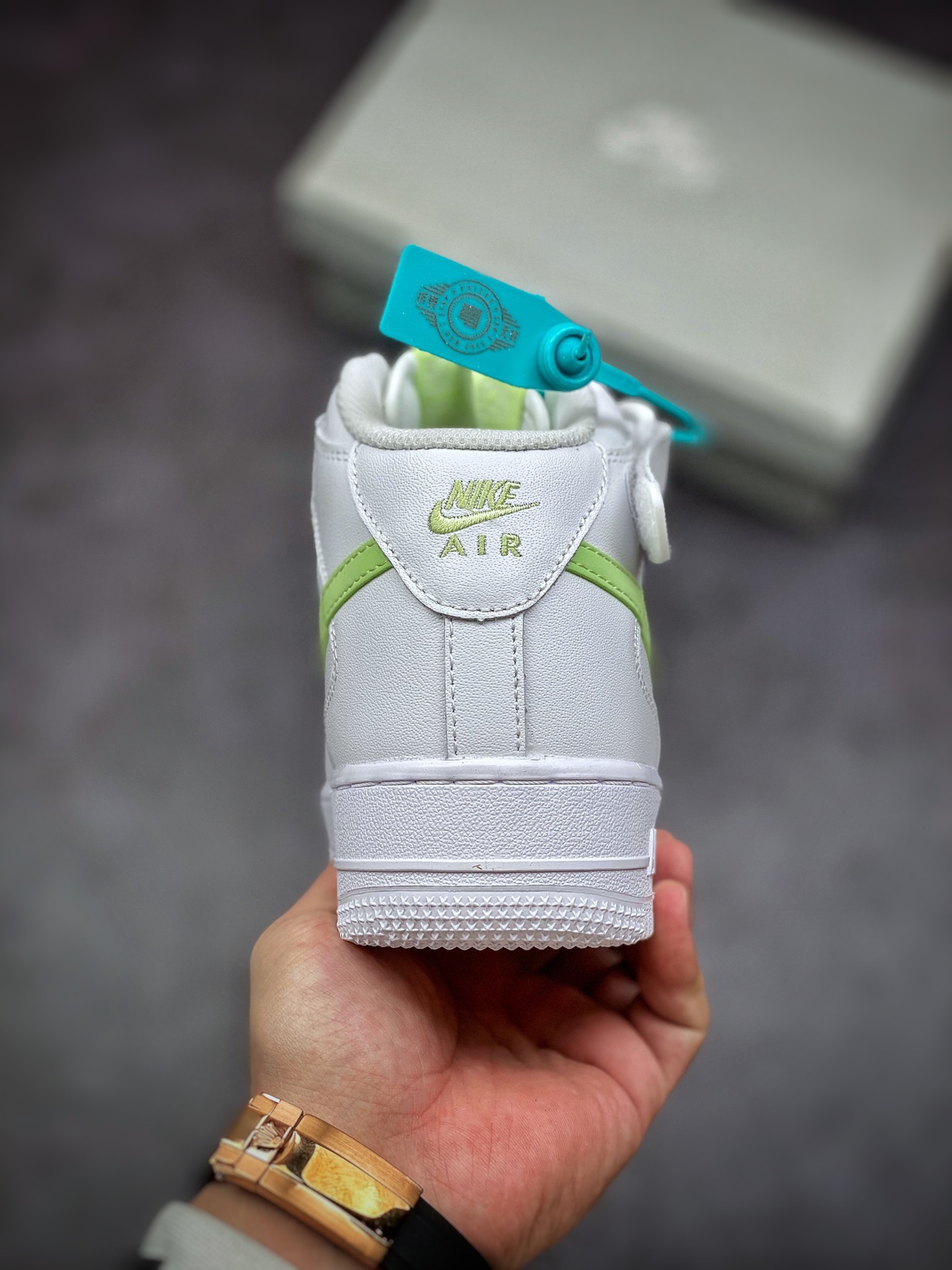 240 Nike Air Force 1 Mid 07 白绿中帮 366731-910