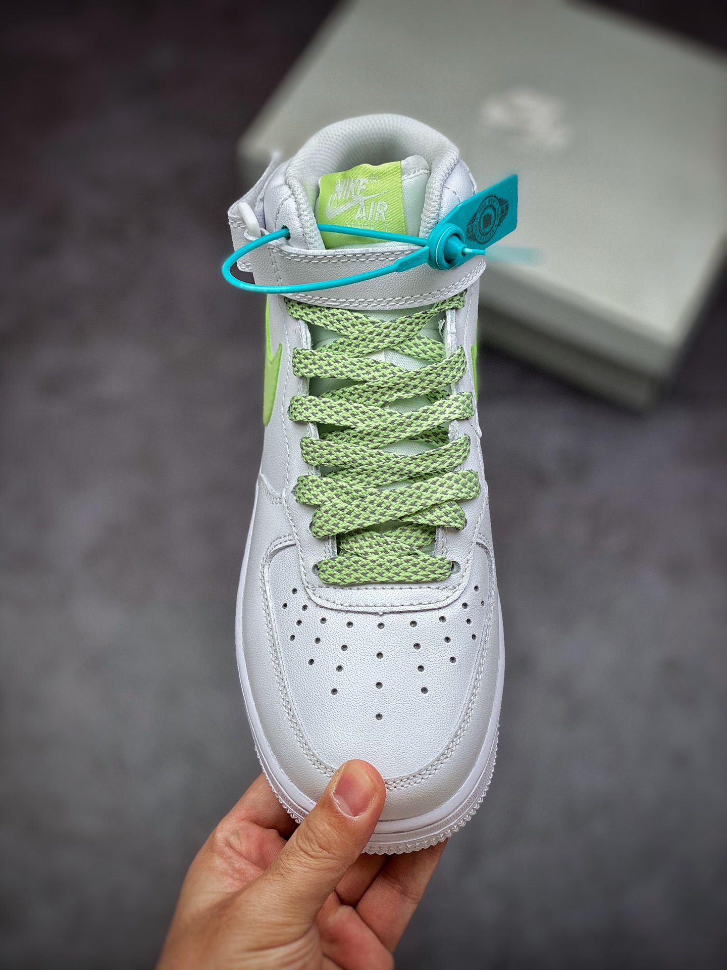 240 Nike Air Force 1 Mid 07 白绿中帮 366731-910