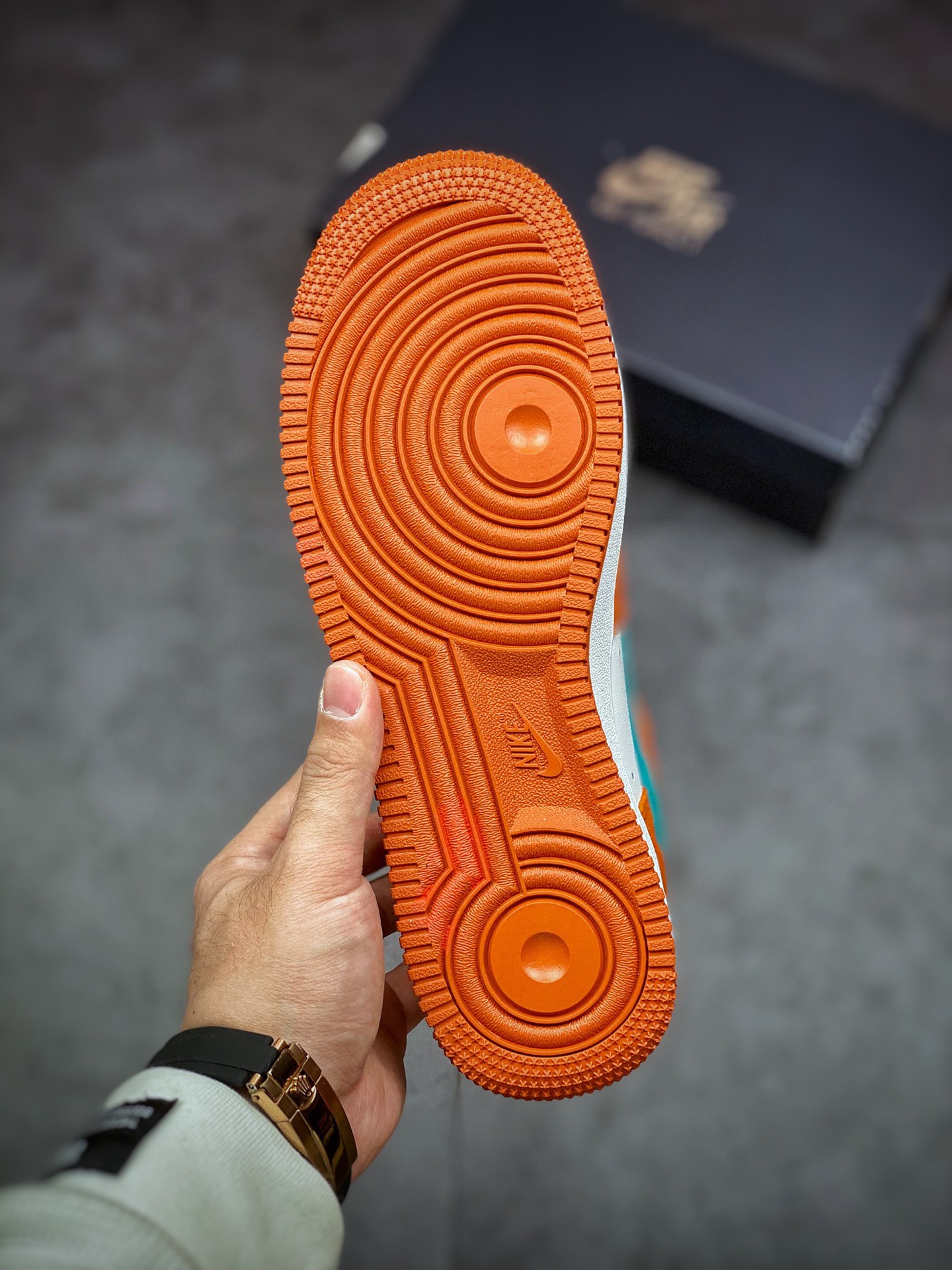 200 Nike Air Force 1 Low 07 白橙 DH7568-800