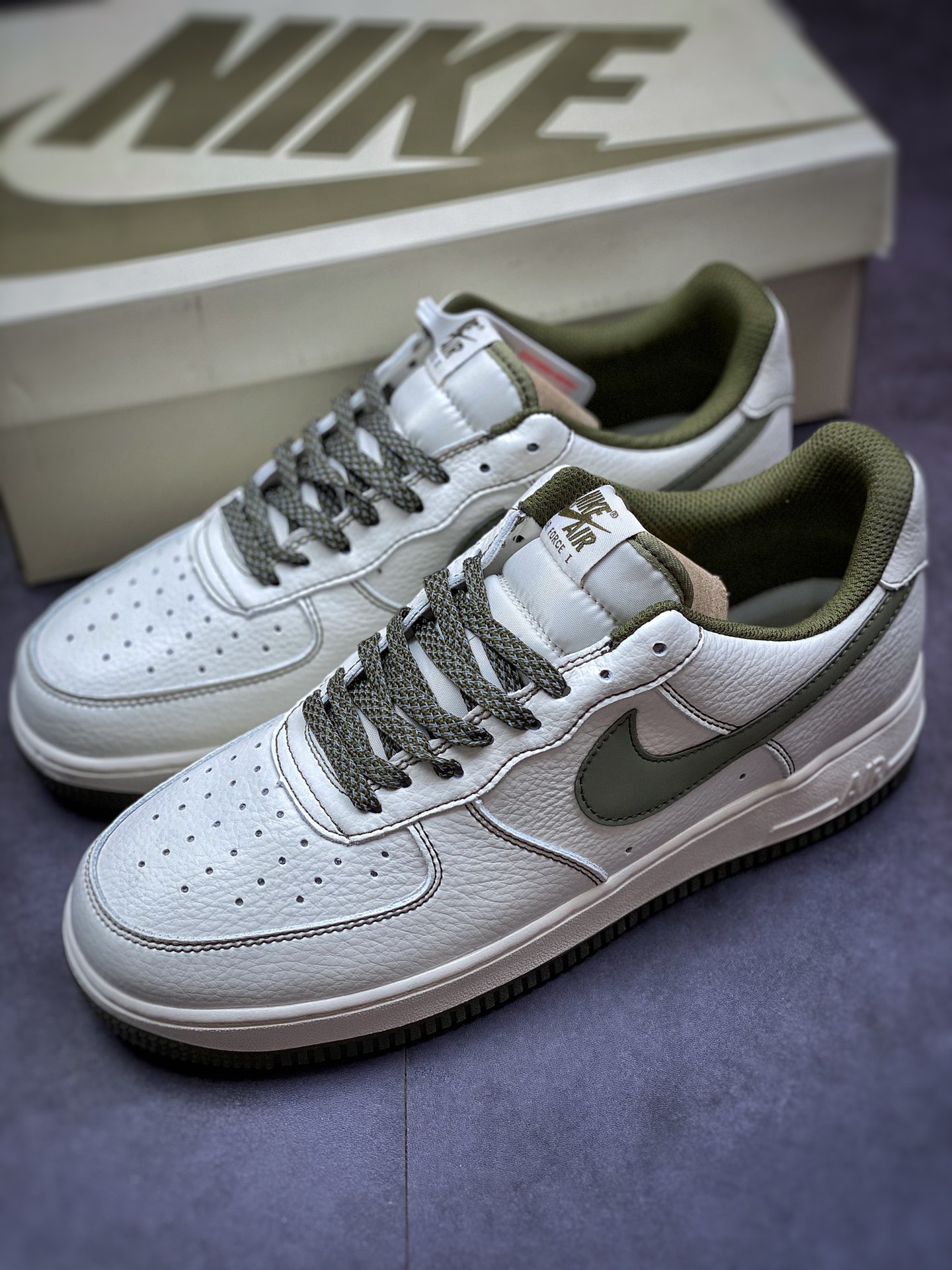 200 Nike Air Force 1 Low 07 白墨绿 CV1724-107