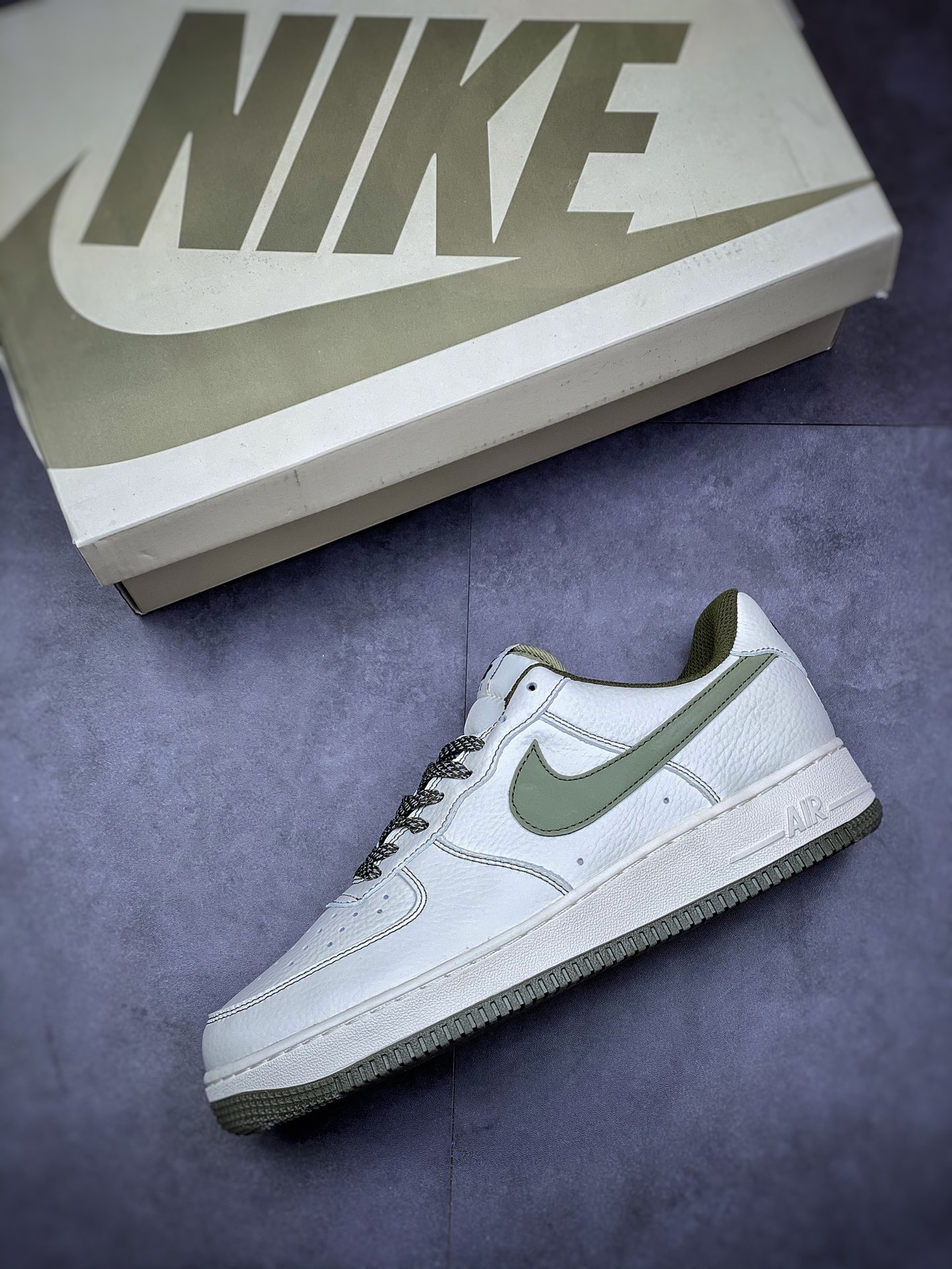 200 Nike Air Force 1 Low 07 白墨绿 CV1724-107