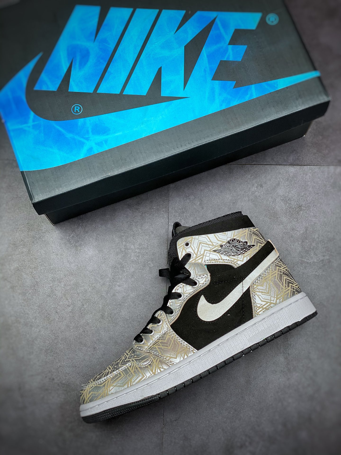 280 大厂纯原级别Air Jordan 1 Zoom Air CMFT 公司同源3M反光DQ0659-900