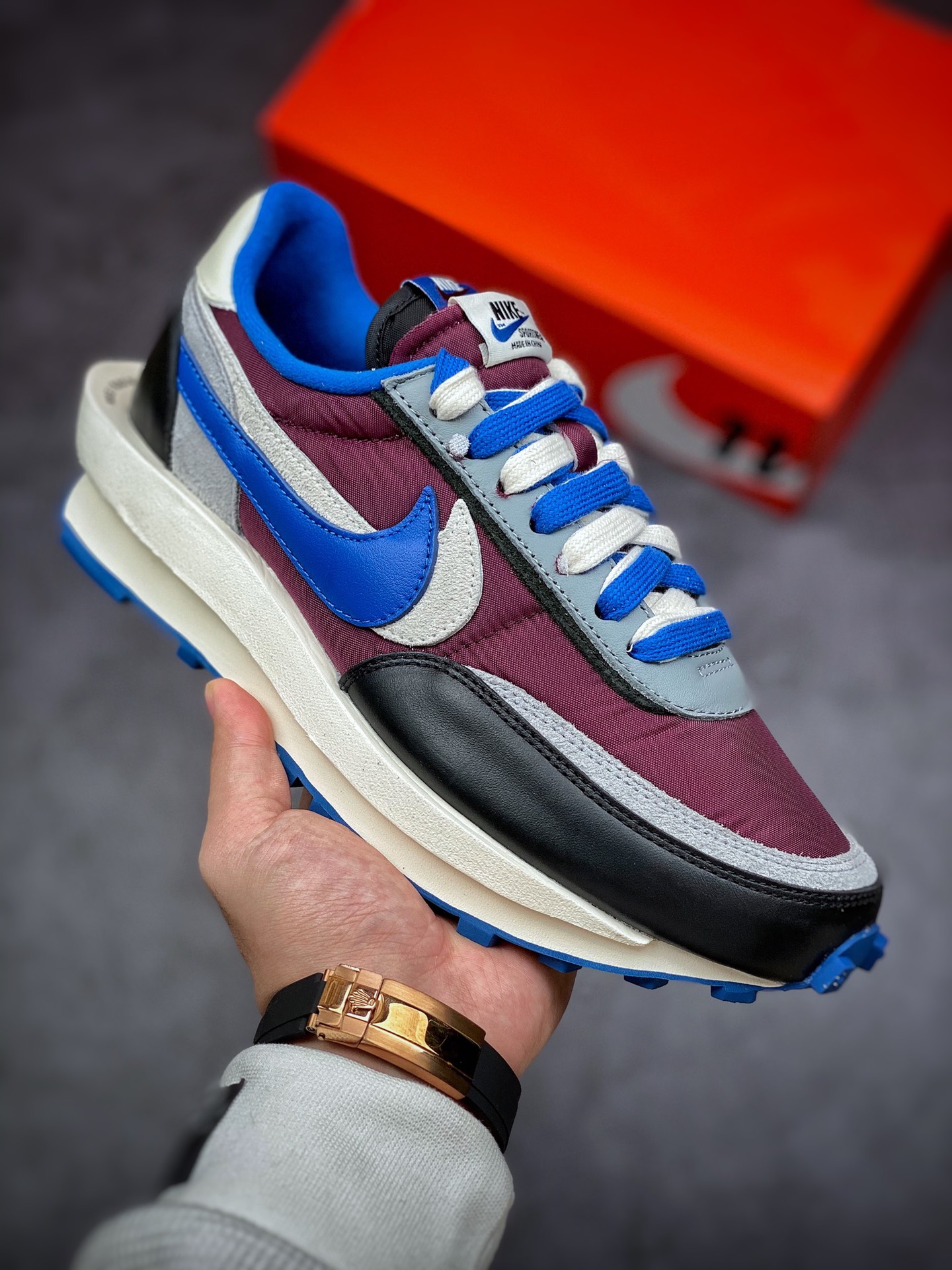 300 Sacai x NIKE LVD Waffle x Undercover 联名解构走秀款 DJ4877-600