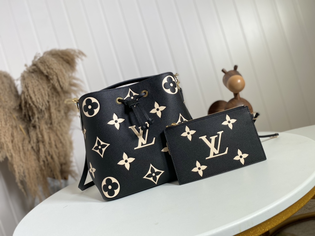 Louis Vuitton LV NeoNoe Bucket Bags Black M45497