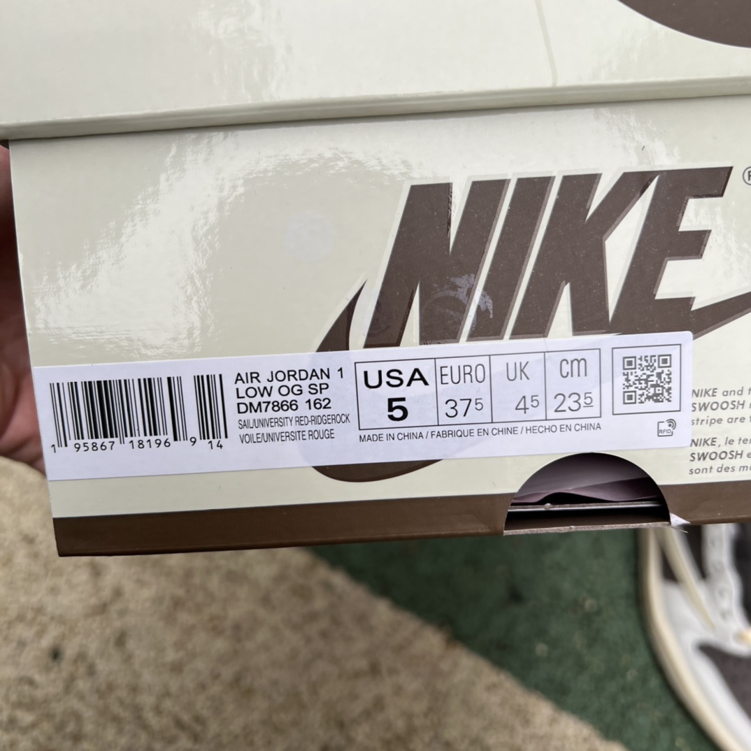 460 纯原版女款实拍图Travis Scott x Nike Air Jordan 1 Low AJ1白棕色 低帮板鞋TS 联名倒钩DM7866-162