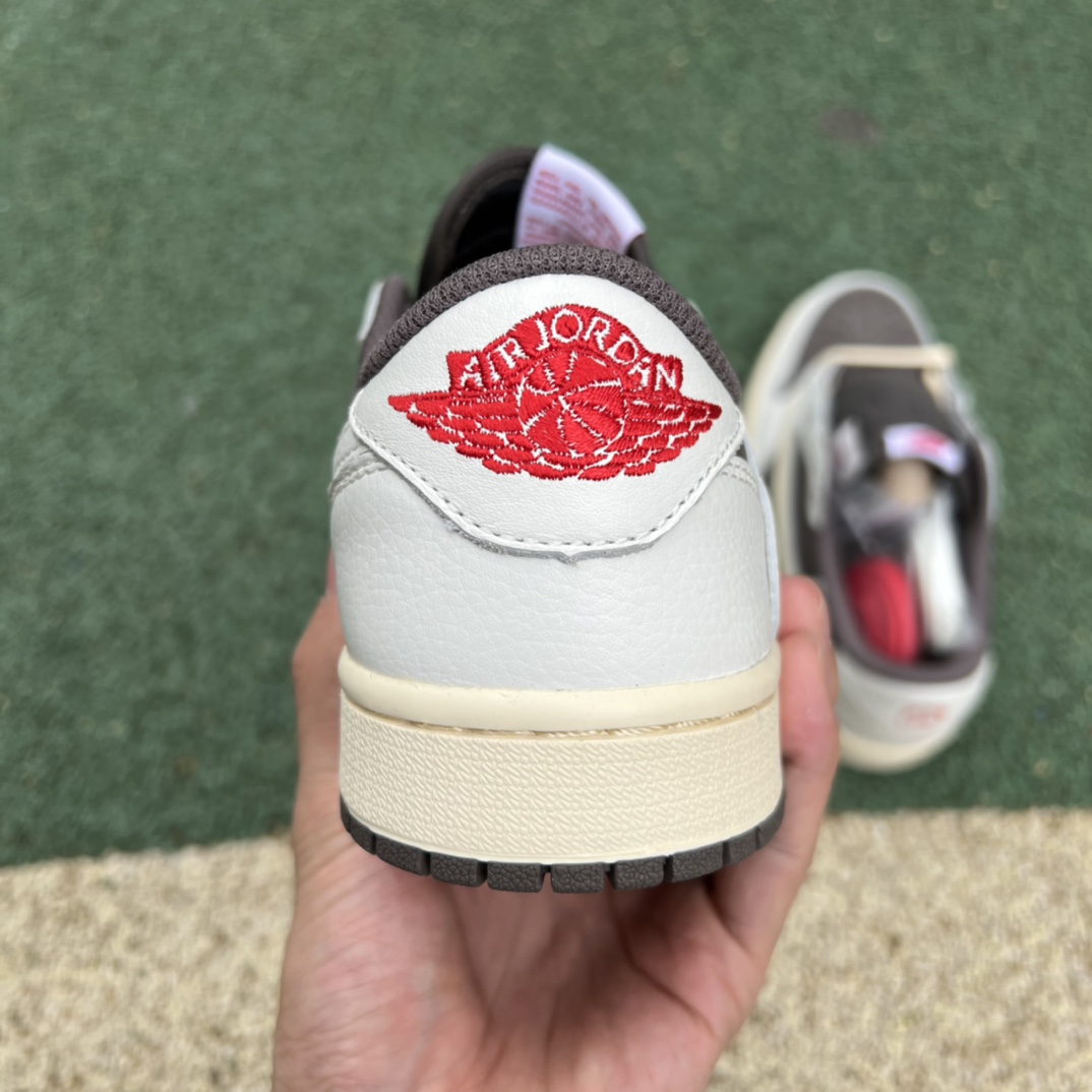 460 纯原版女款实拍图Travis Scott x Nike Air Jordan 1 Low AJ1白棕色 低帮板鞋TS 联名倒钩DM7866-162