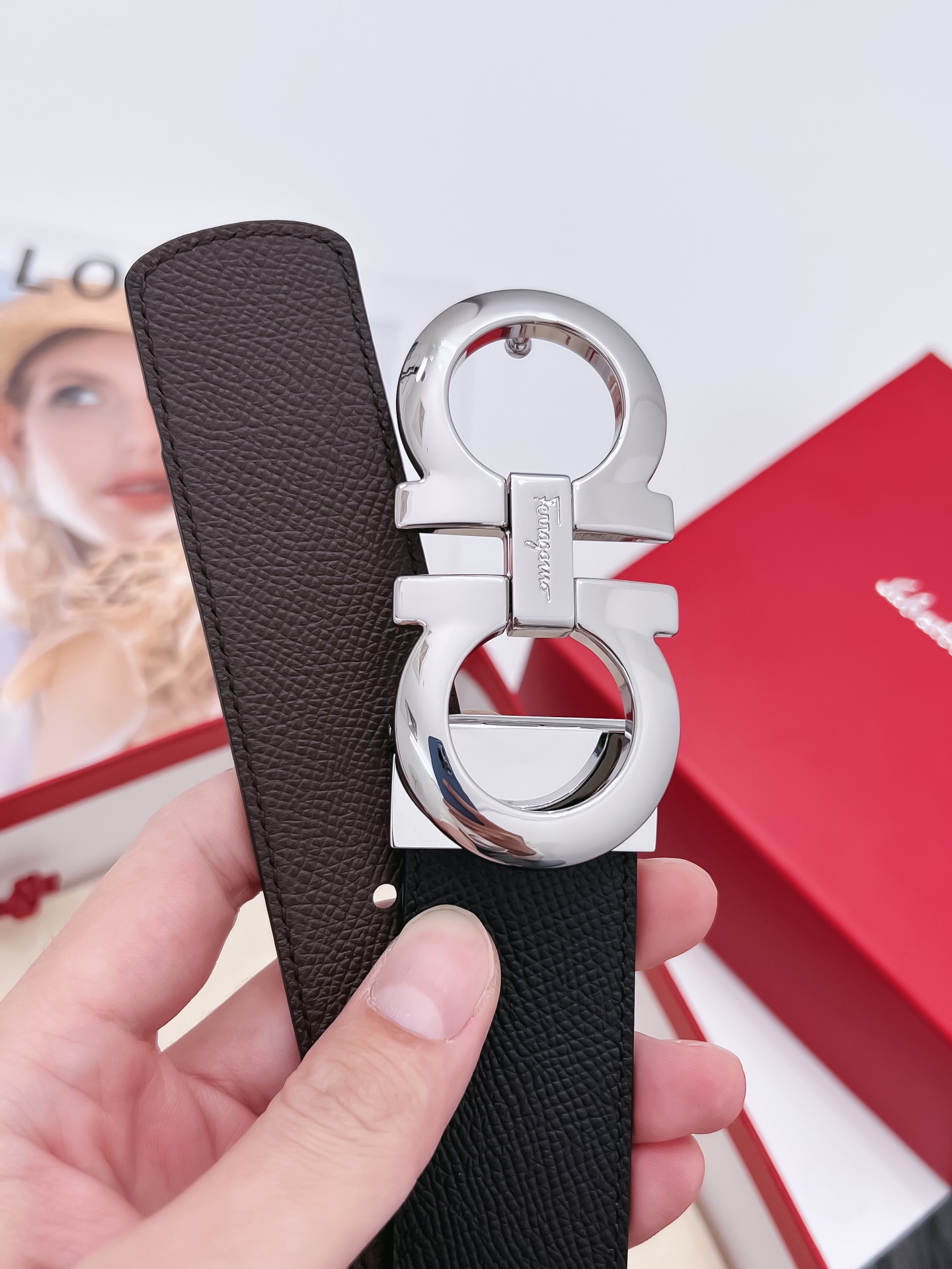 /220Ferragamo.菲拉格慕